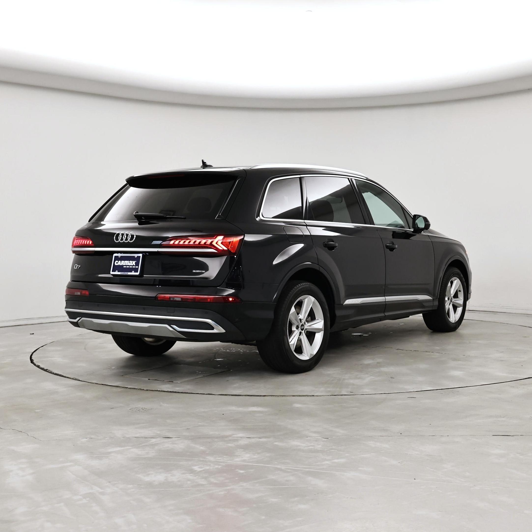 Thumbnail: 2021 Audi Q7 - 8