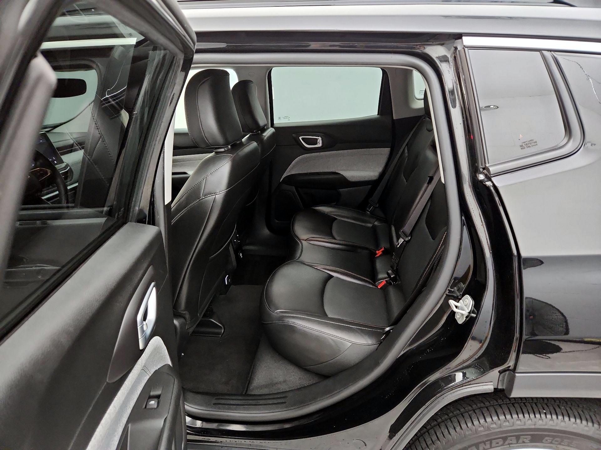 Thumbnail: 2022 Jeep Compass - 19