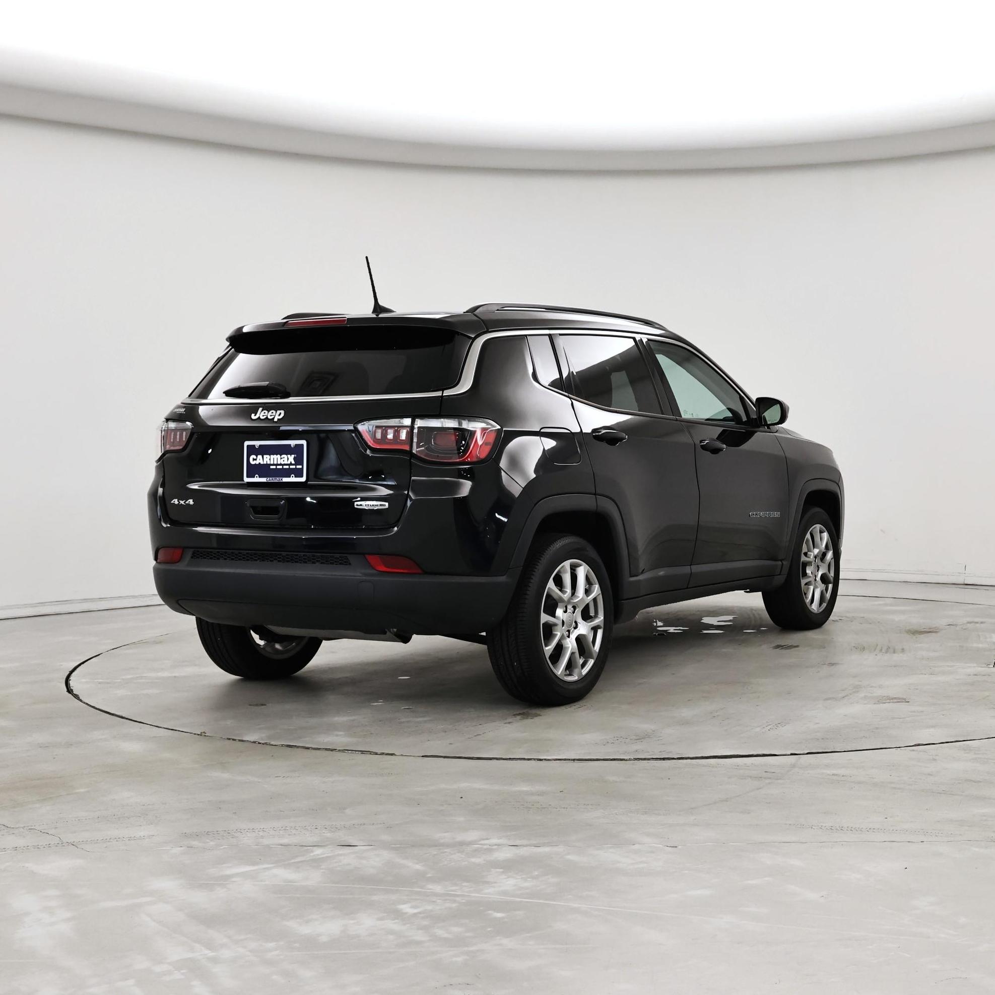 Thumbnail: 2022 Jeep Compass - 8
