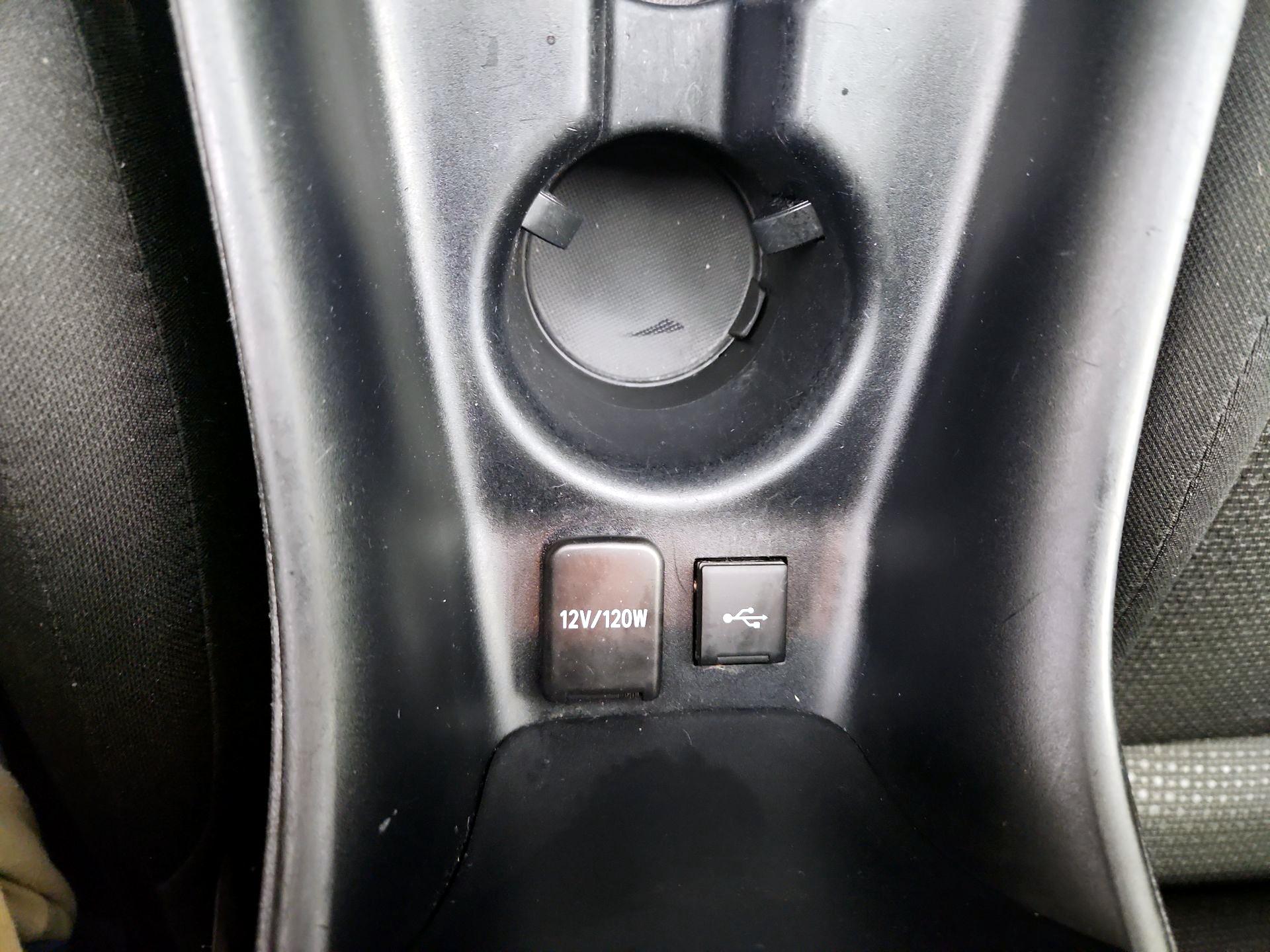 Thumbnail: 2021 Toyota Prius - 19