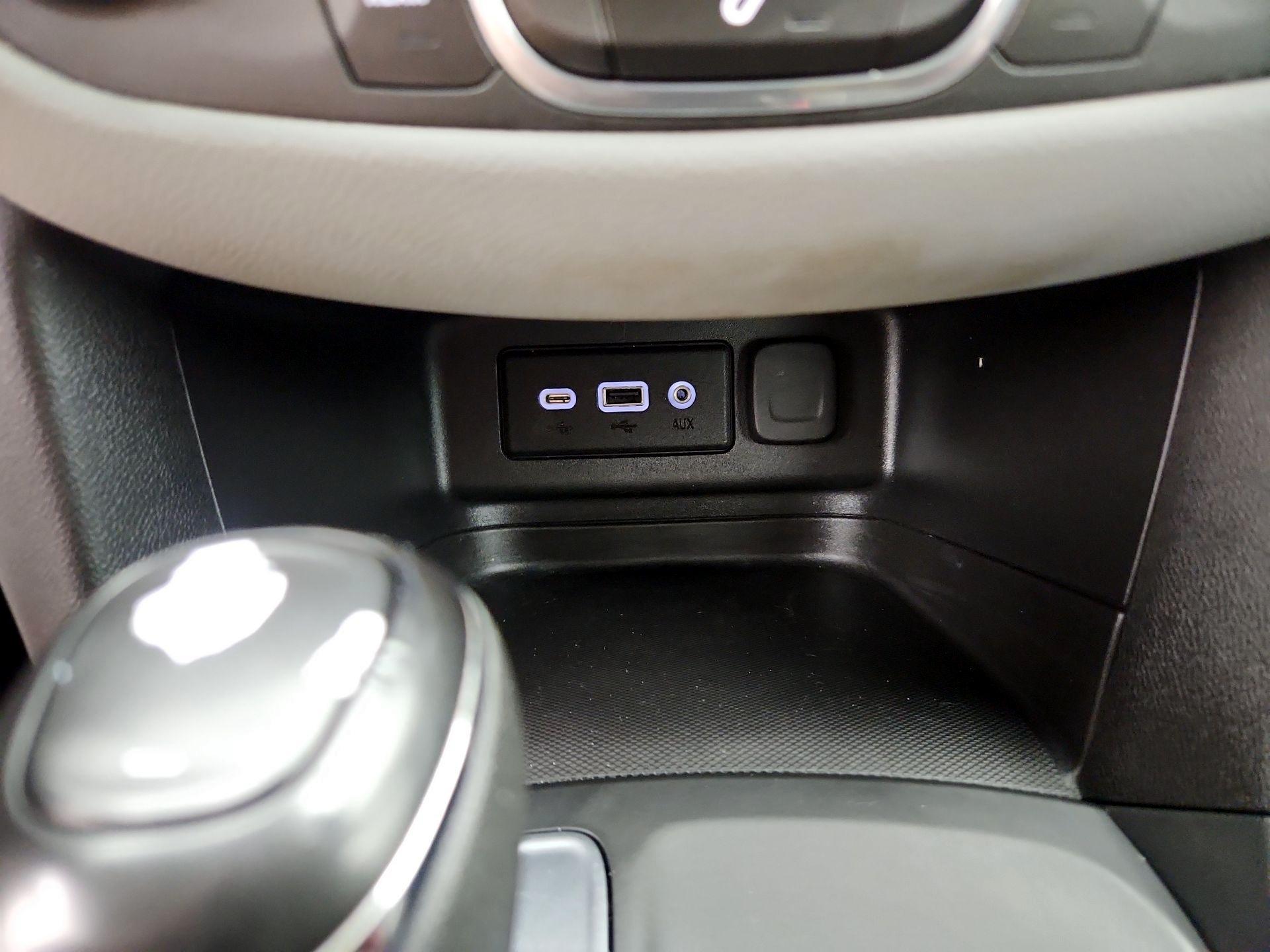 Thumbnail: 2021 Chevrolet Equinox - 19