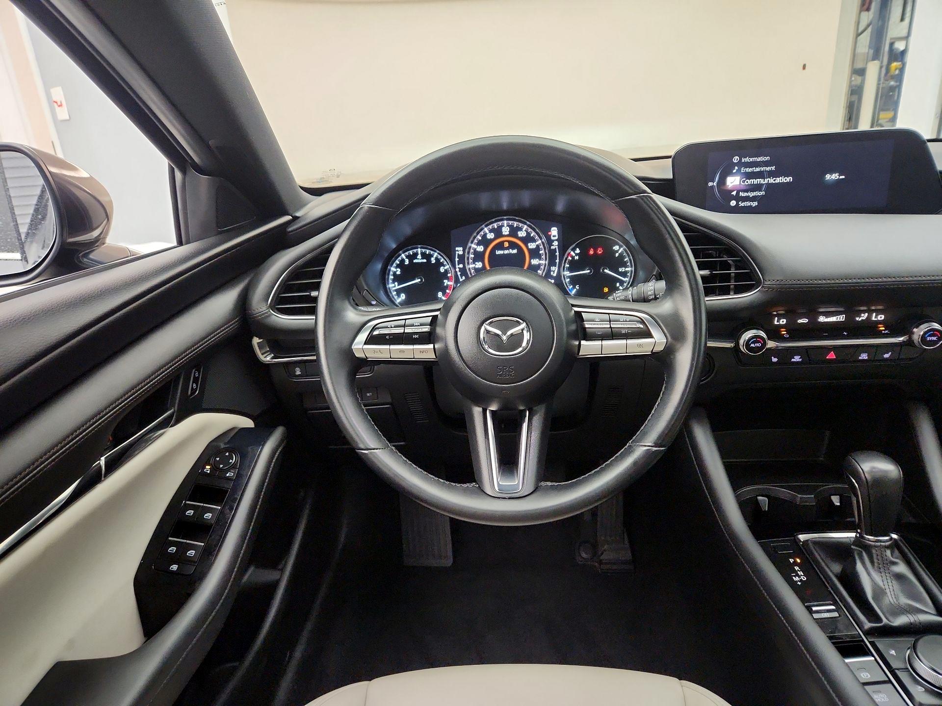 Thumbnail: 2021 Mazda Mazda3 - 10