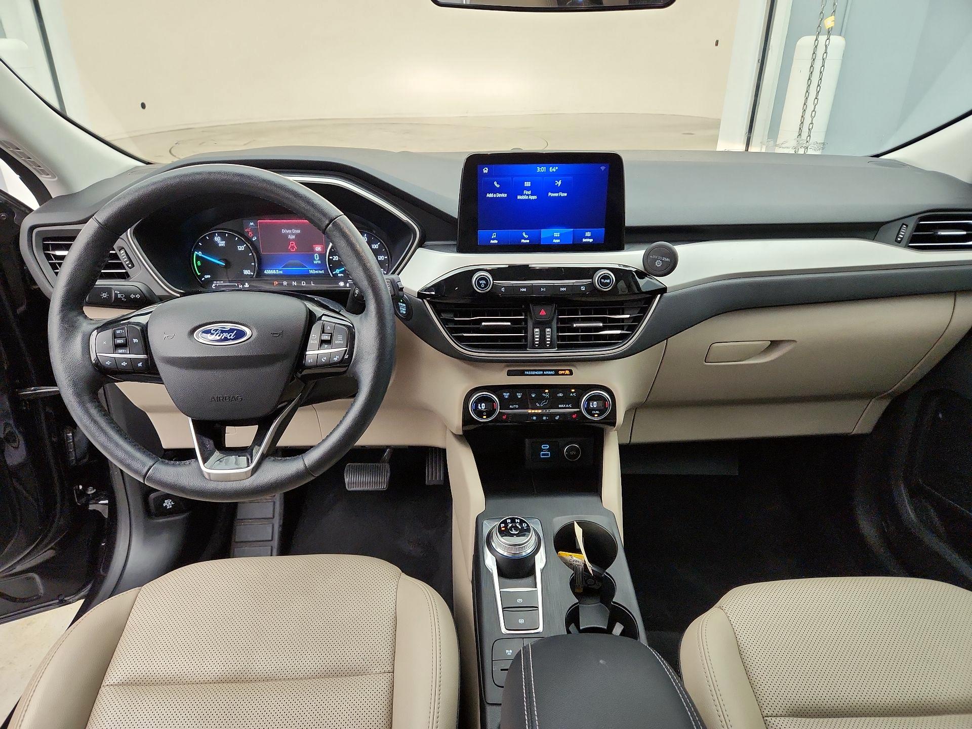 Thumbnail: 2021 Ford Escape - 9