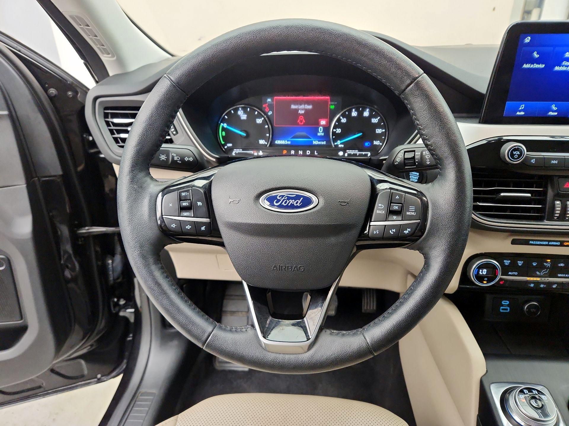 Thumbnail: 2021 Ford Escape - 10