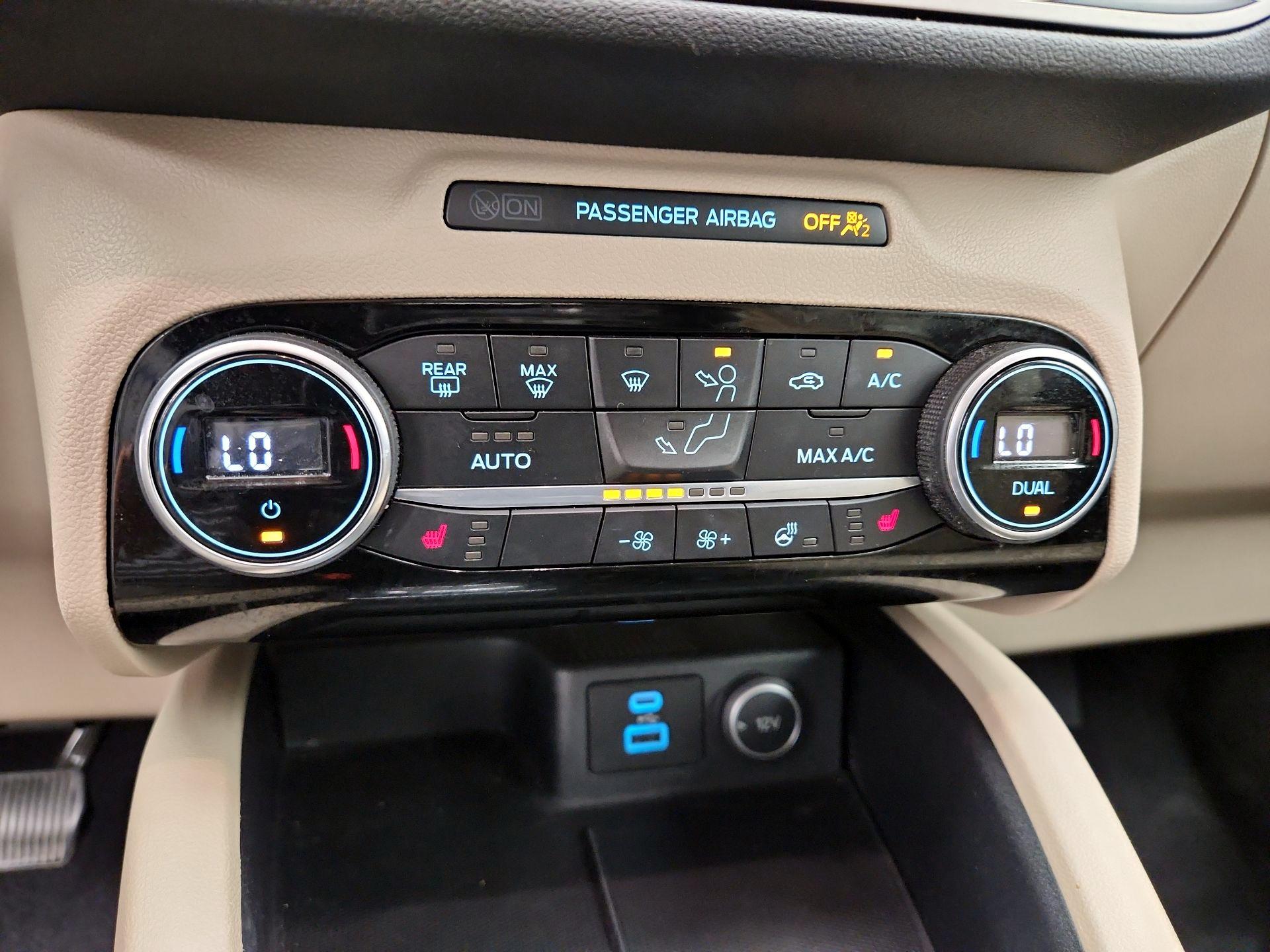 Thumbnail: 2021 Ford Escape - 16