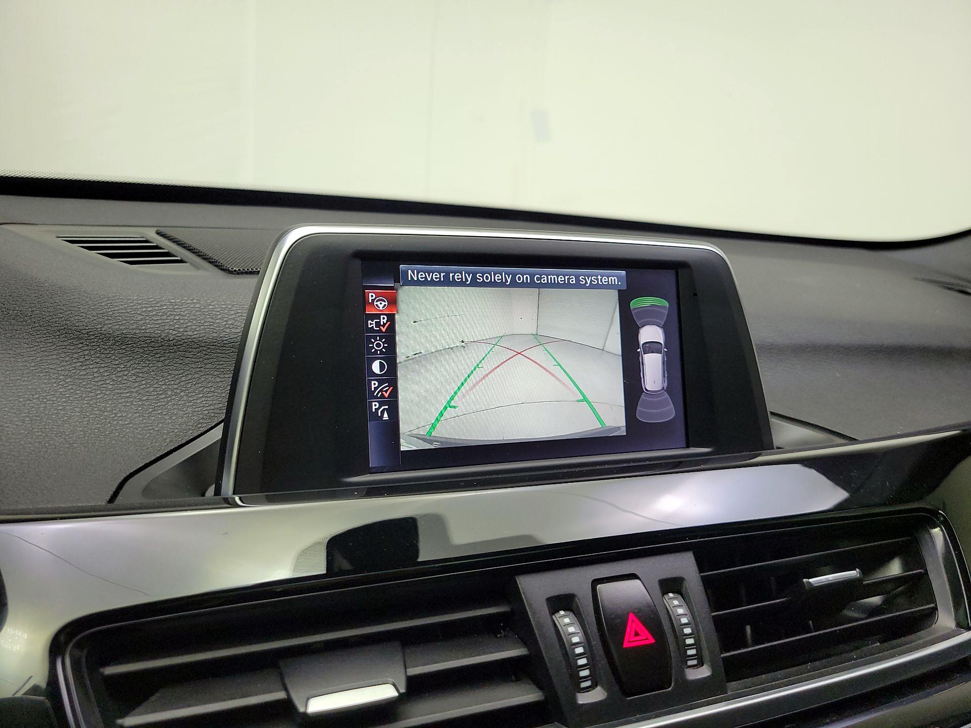 Thumbnail: 2016 BMW X1 - 15