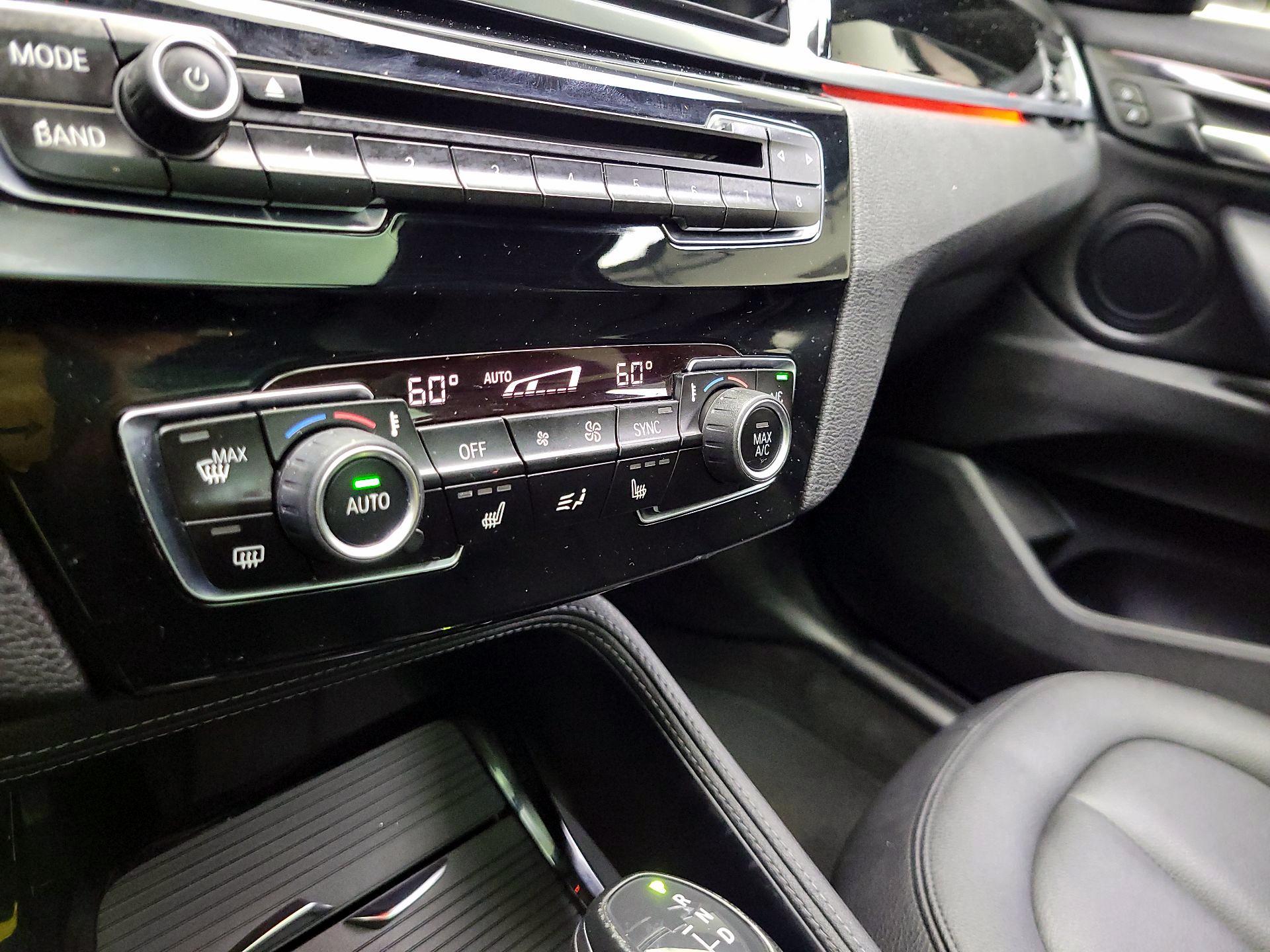 Thumbnail: 2016 BMW X1 - 17