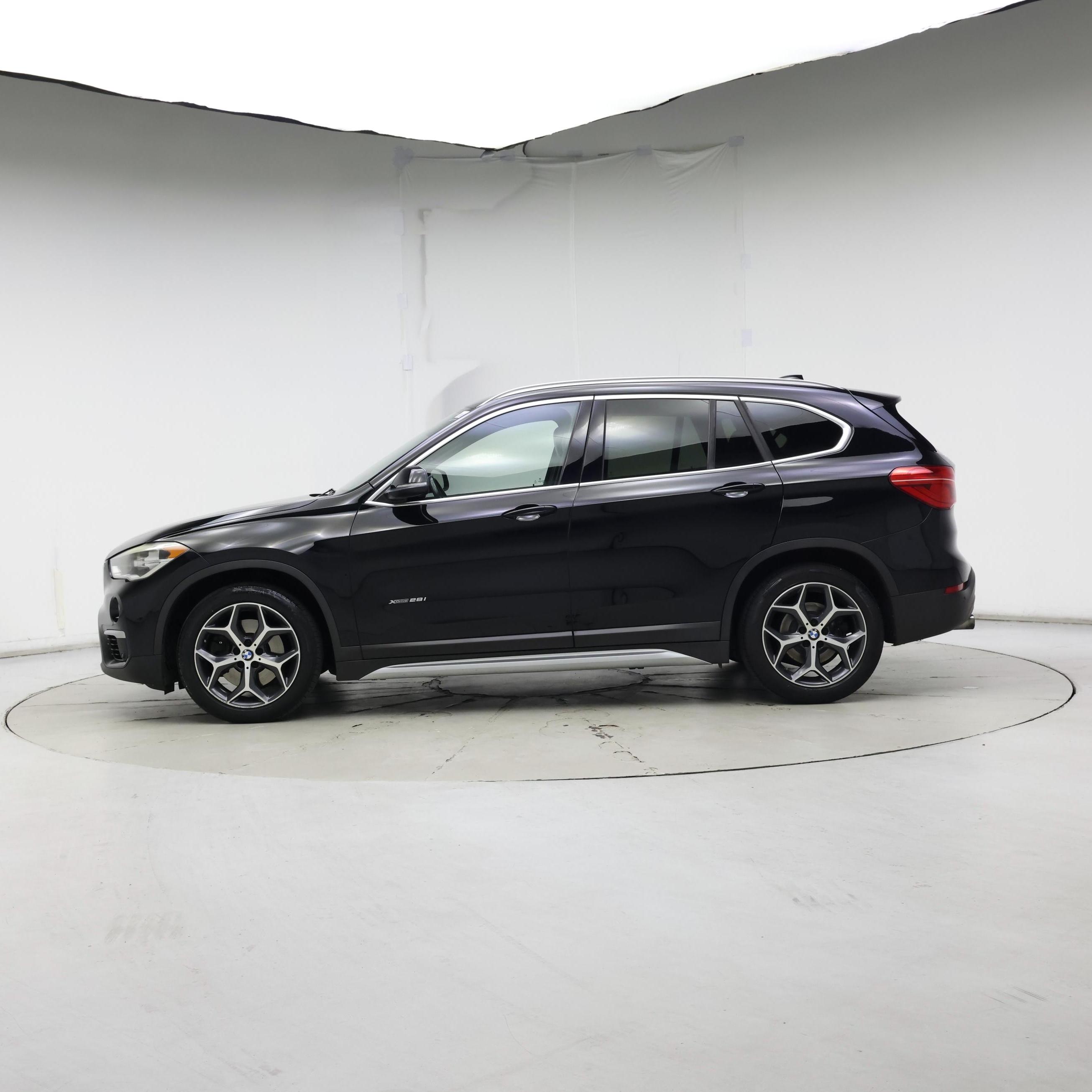 Thumbnail: 2016 BMW X1 - 3
