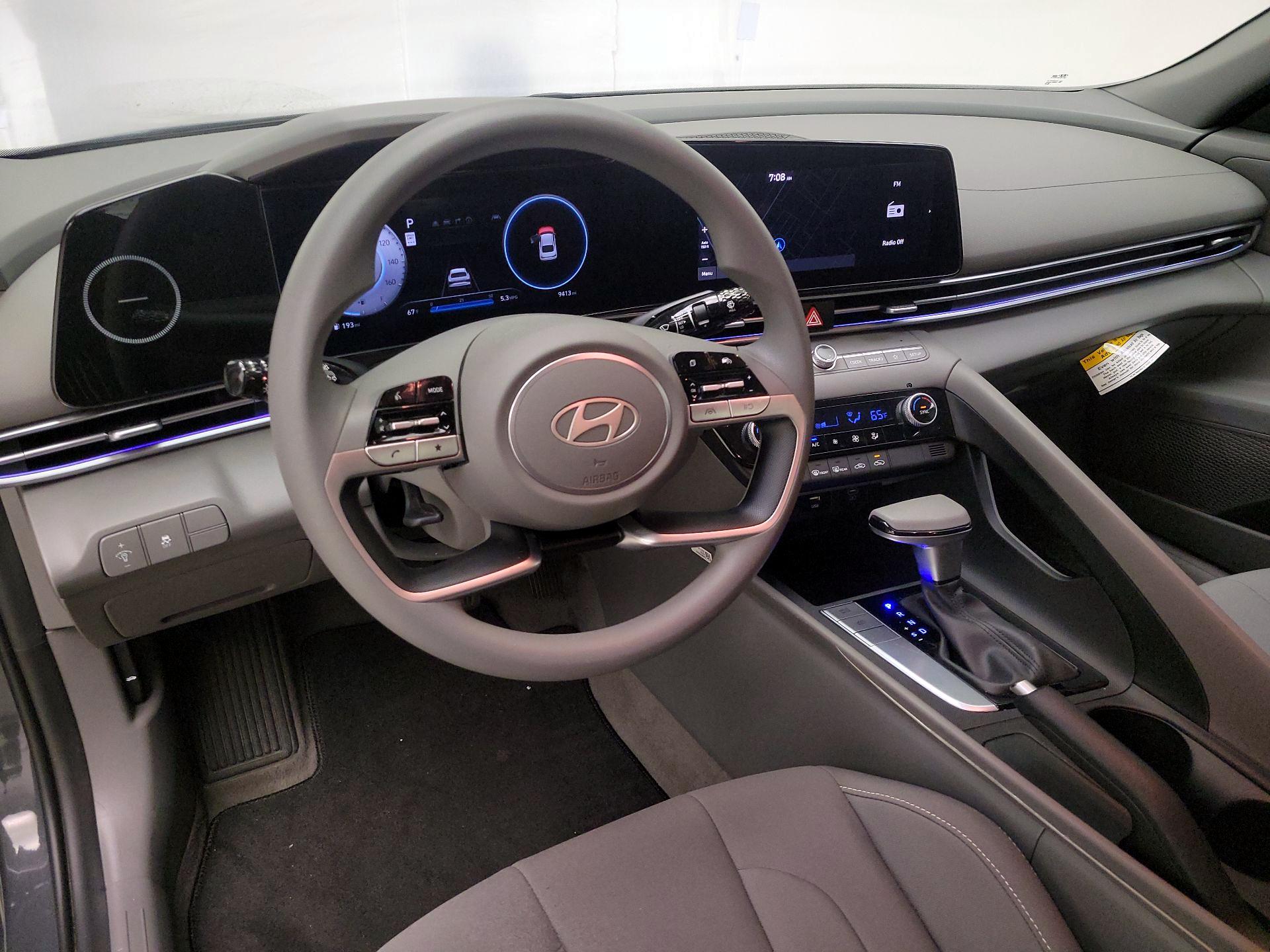 Thumbnail: 2024 Hyundai Elantra - 9