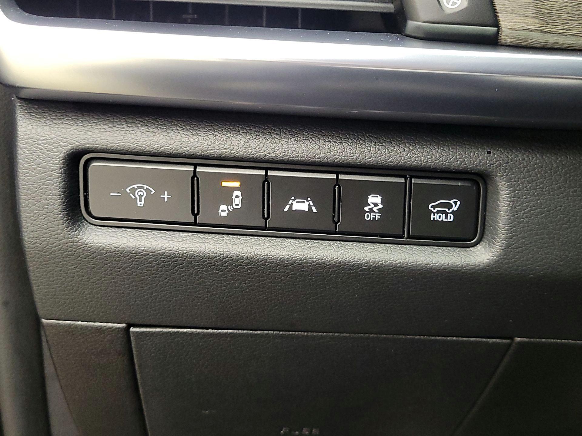 Thumbnail: 2022 Kia Telluride - 13