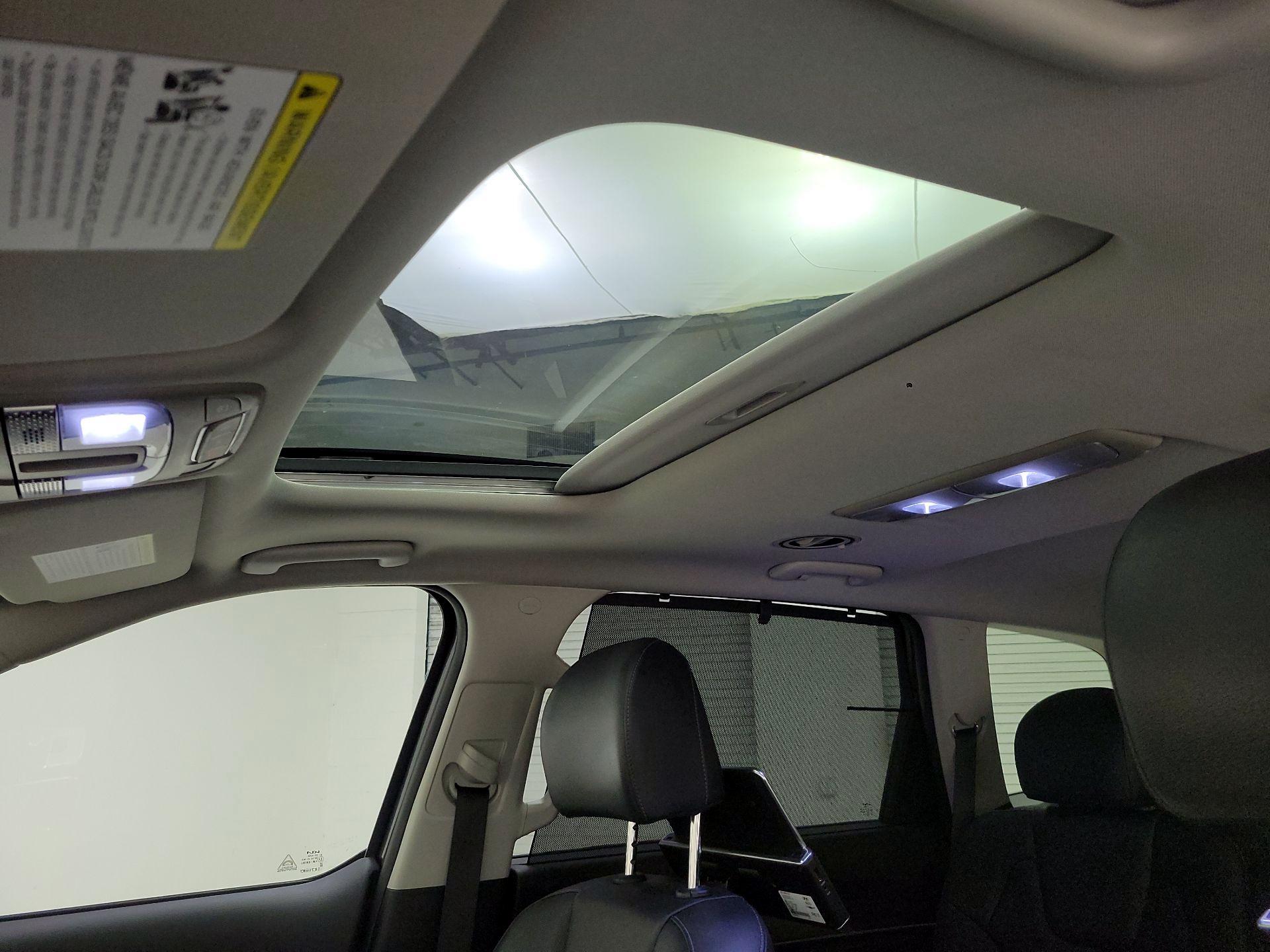 Thumbnail: 2022 Kia Telluride - 20