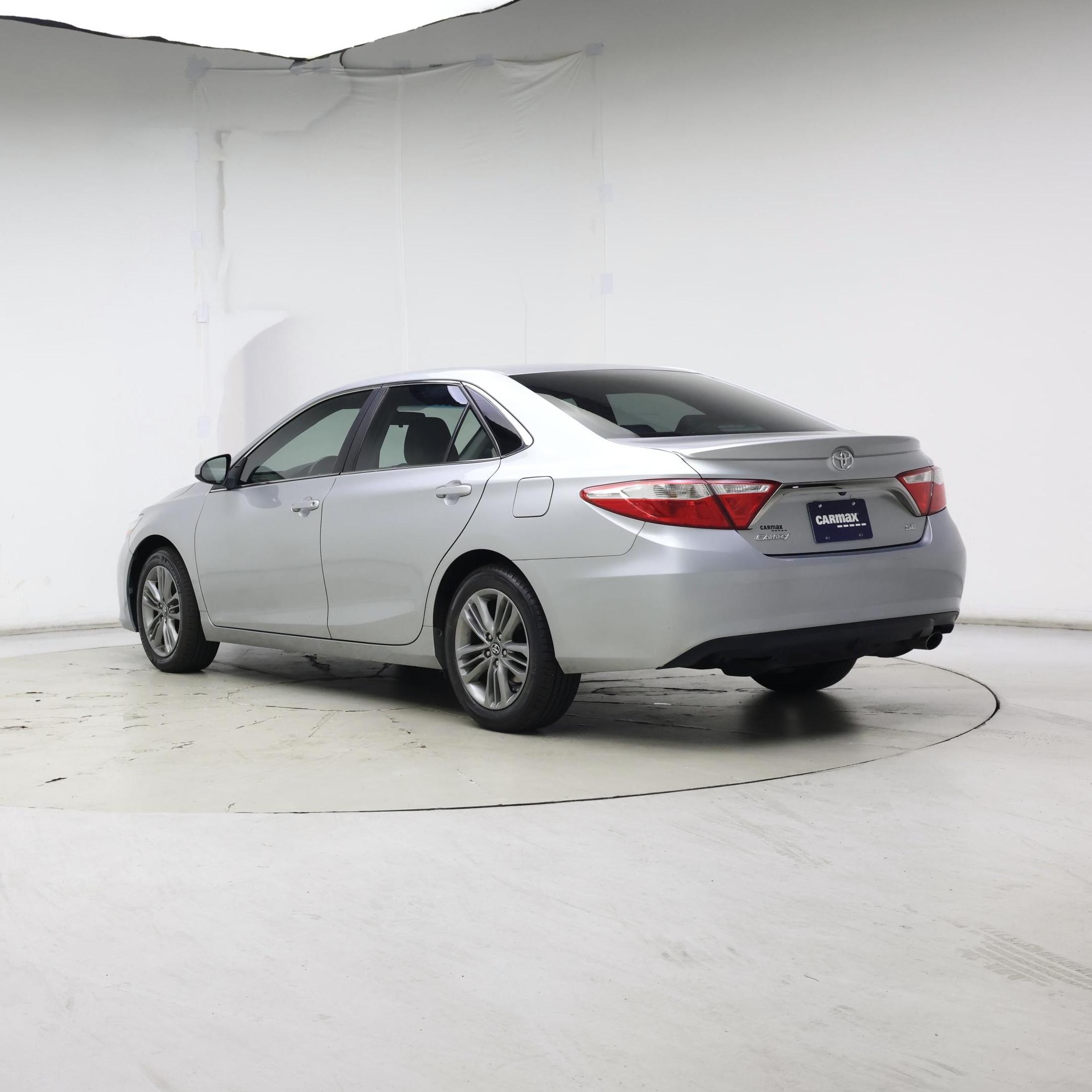 Thumbnail: 2016 Toyota Camry - 2