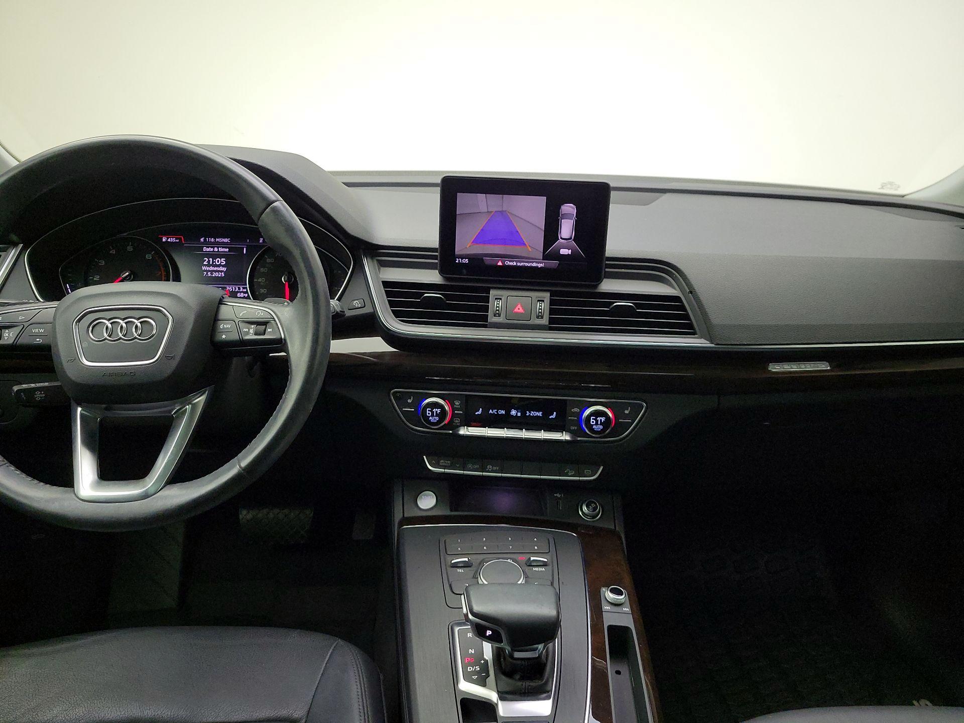 Thumbnail: 2019 Audi Q5 - 9