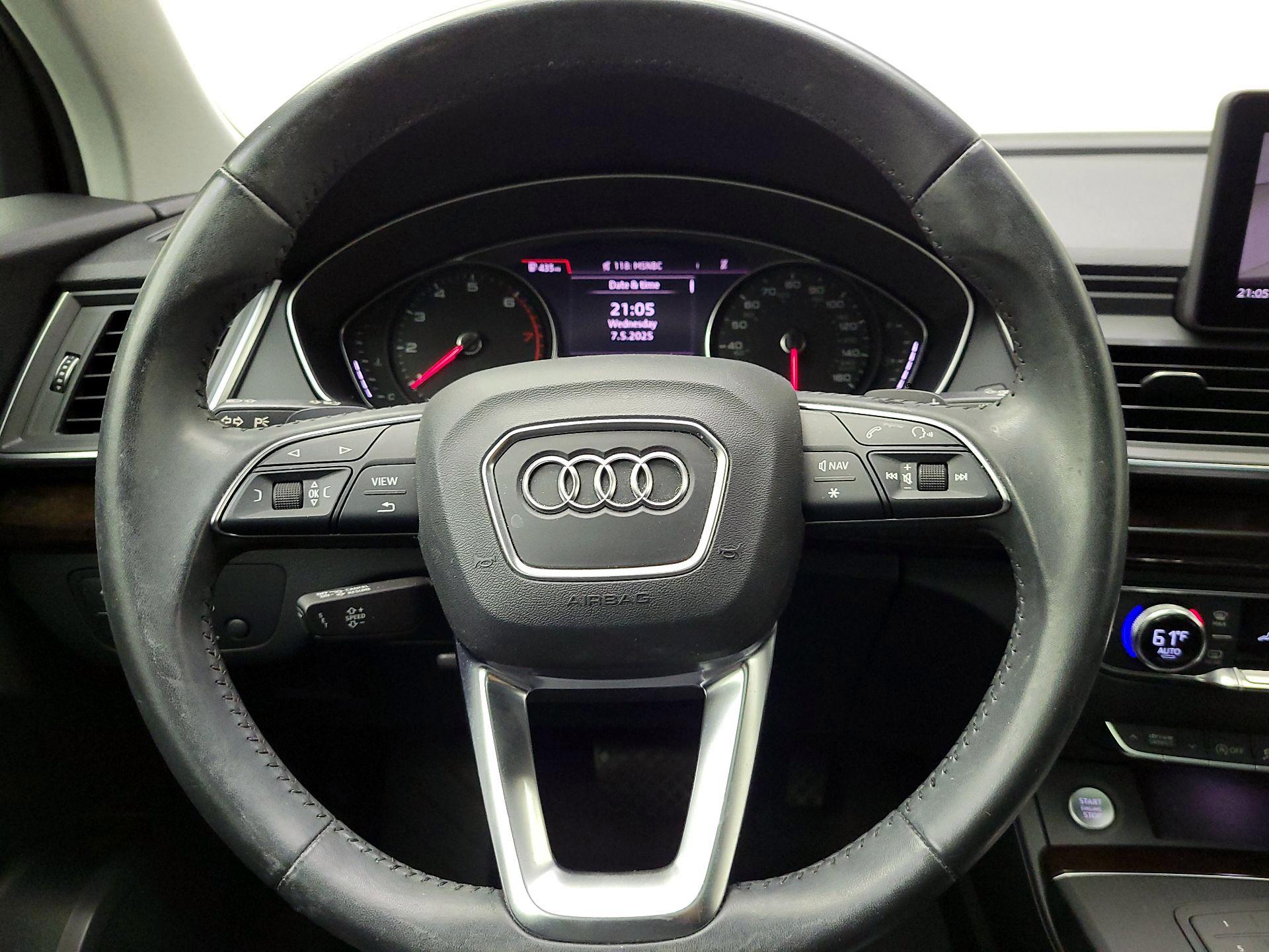 Thumbnail: 2019 Audi Q5 - 10