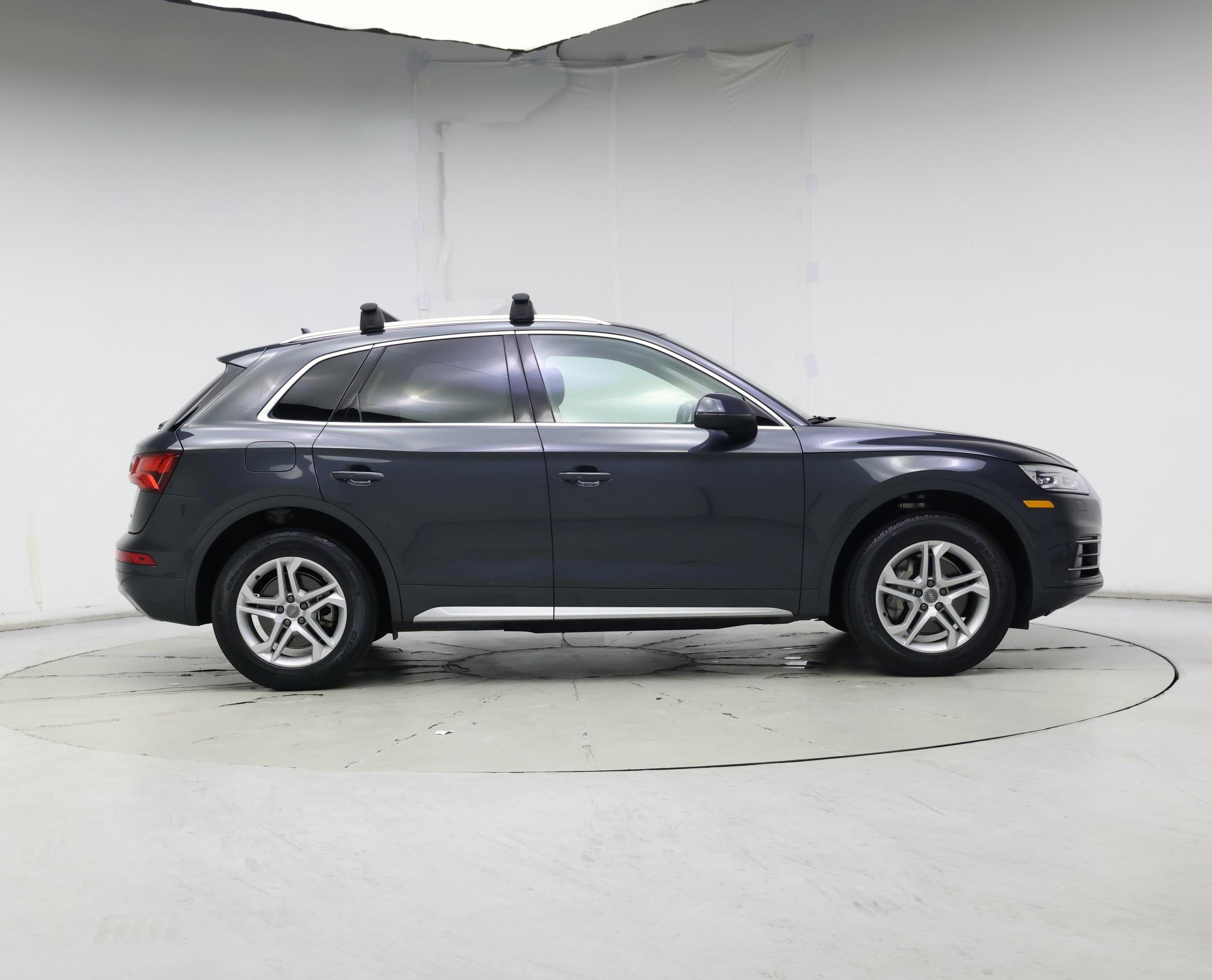 Thumbnail: 2019 Audi Q5 - 7