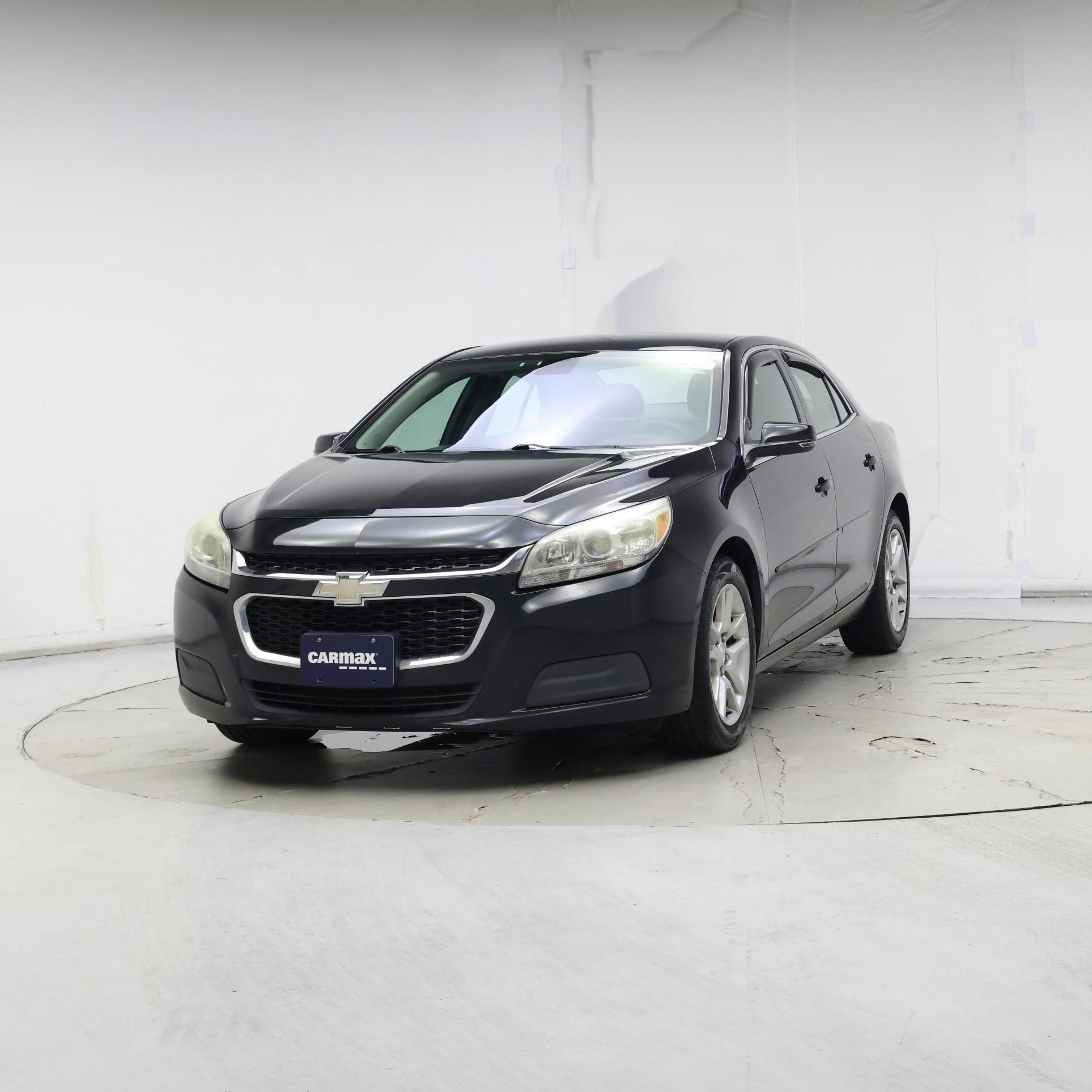 Thumbnail: 2015 Chevrolet Malibu - 4