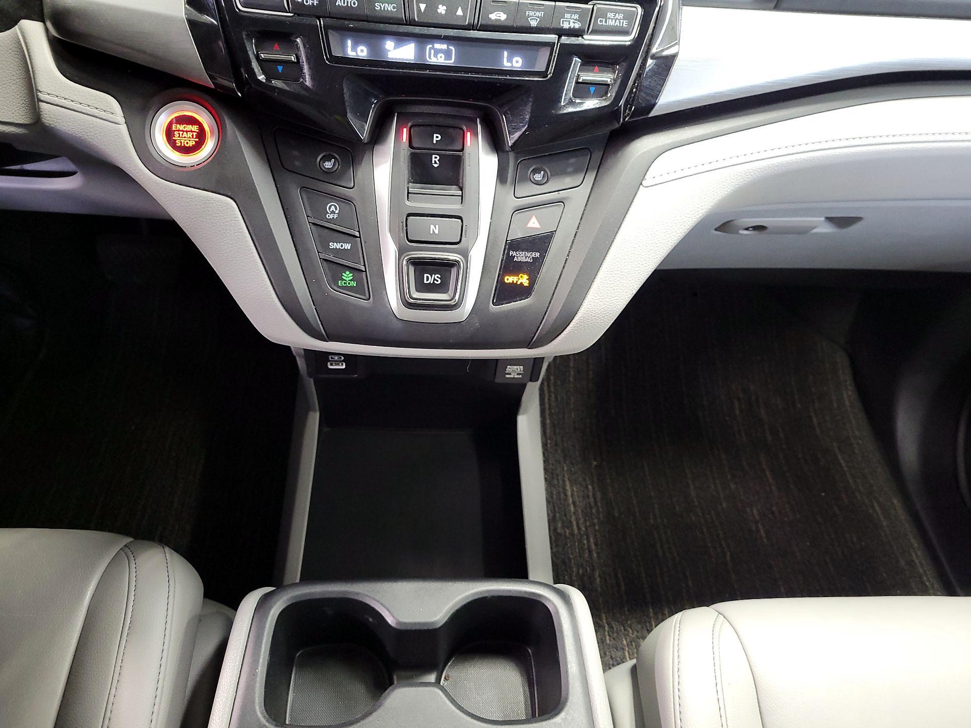 Thumbnail: 2021 Honda Odyssey - 17