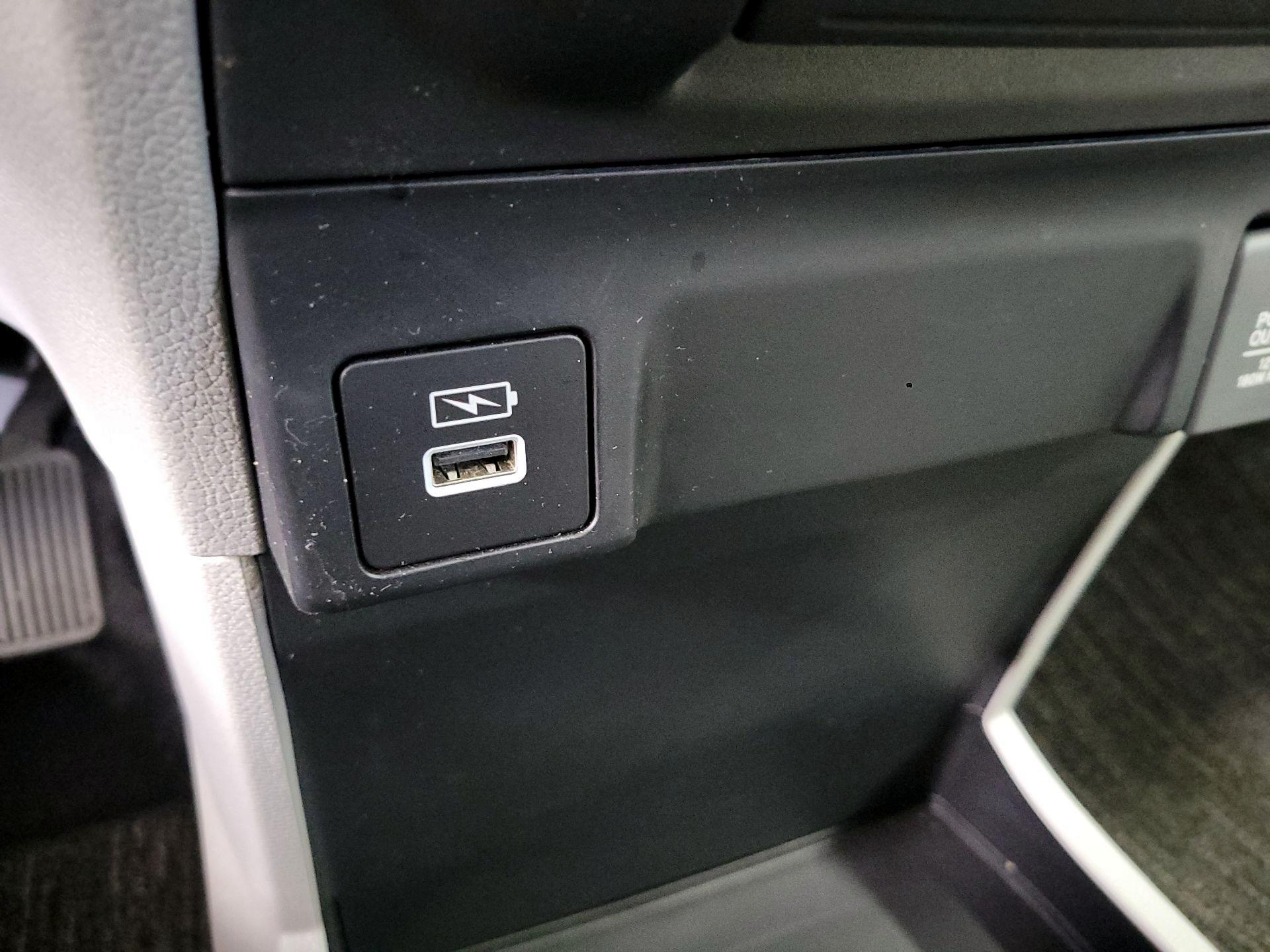 Thumbnail: 2021 Honda Odyssey - 18