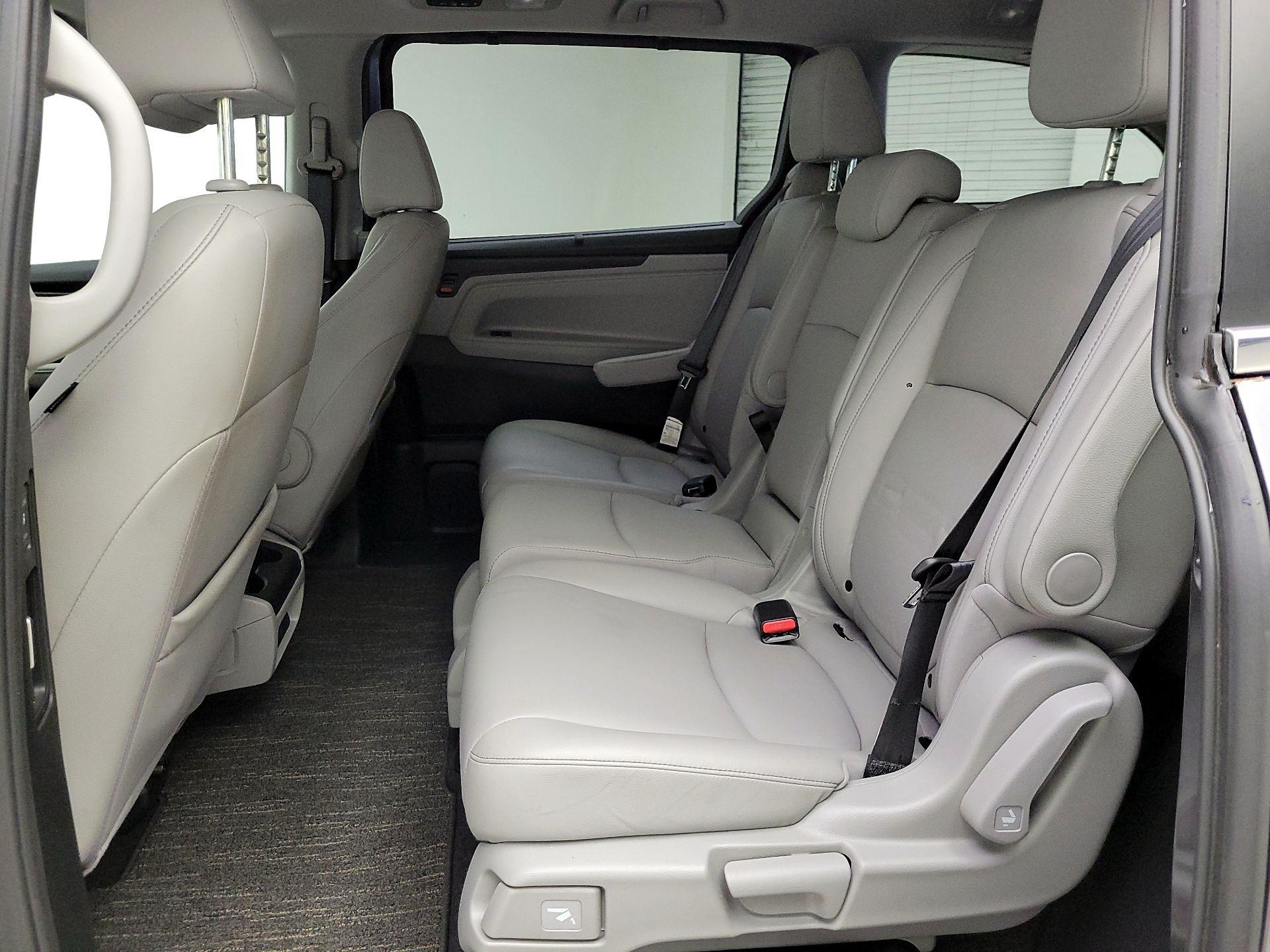 Thumbnail: 2021 Honda Odyssey - 20