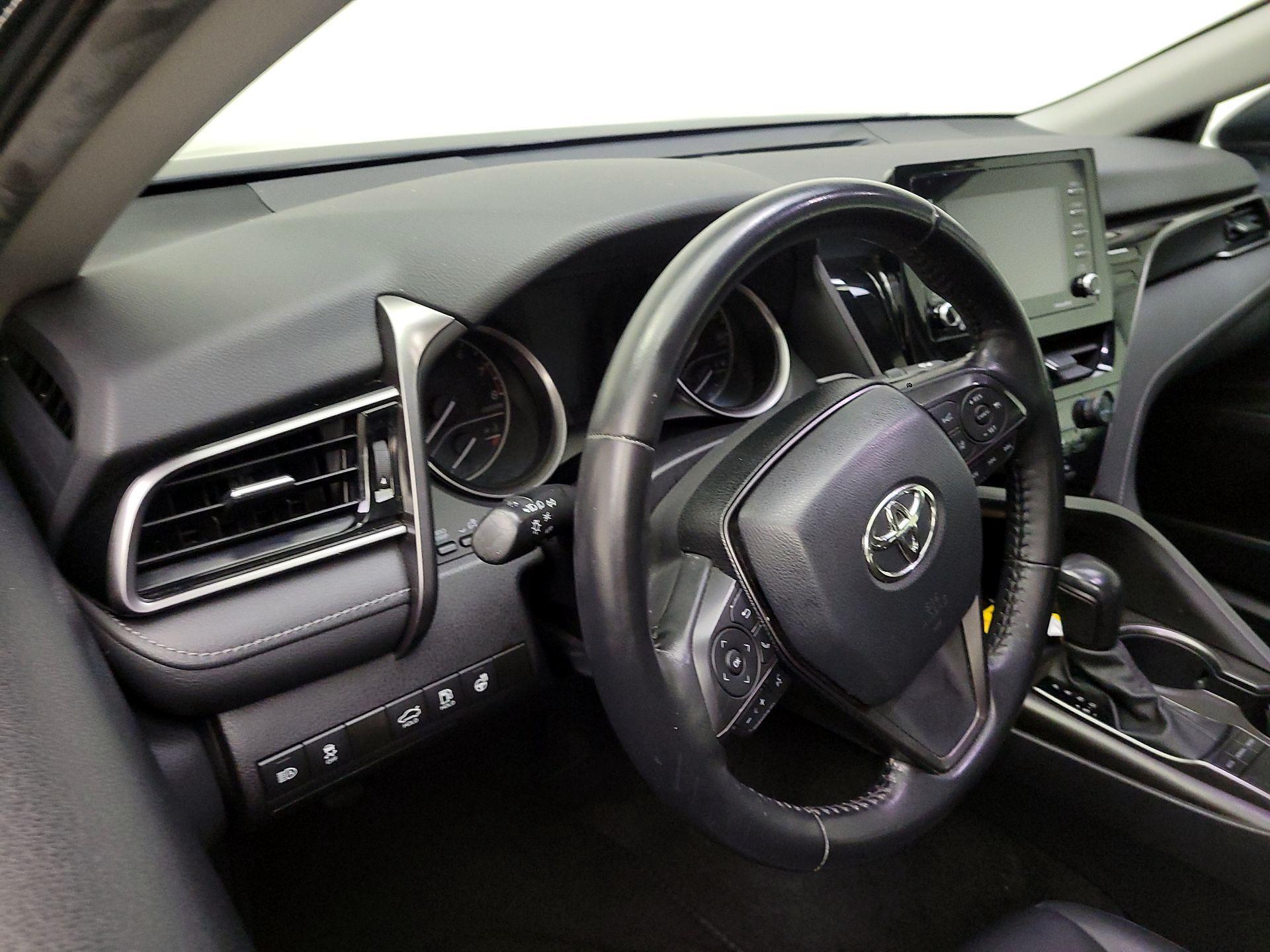 Thumbnail: 2022 Toyota Camry - 9