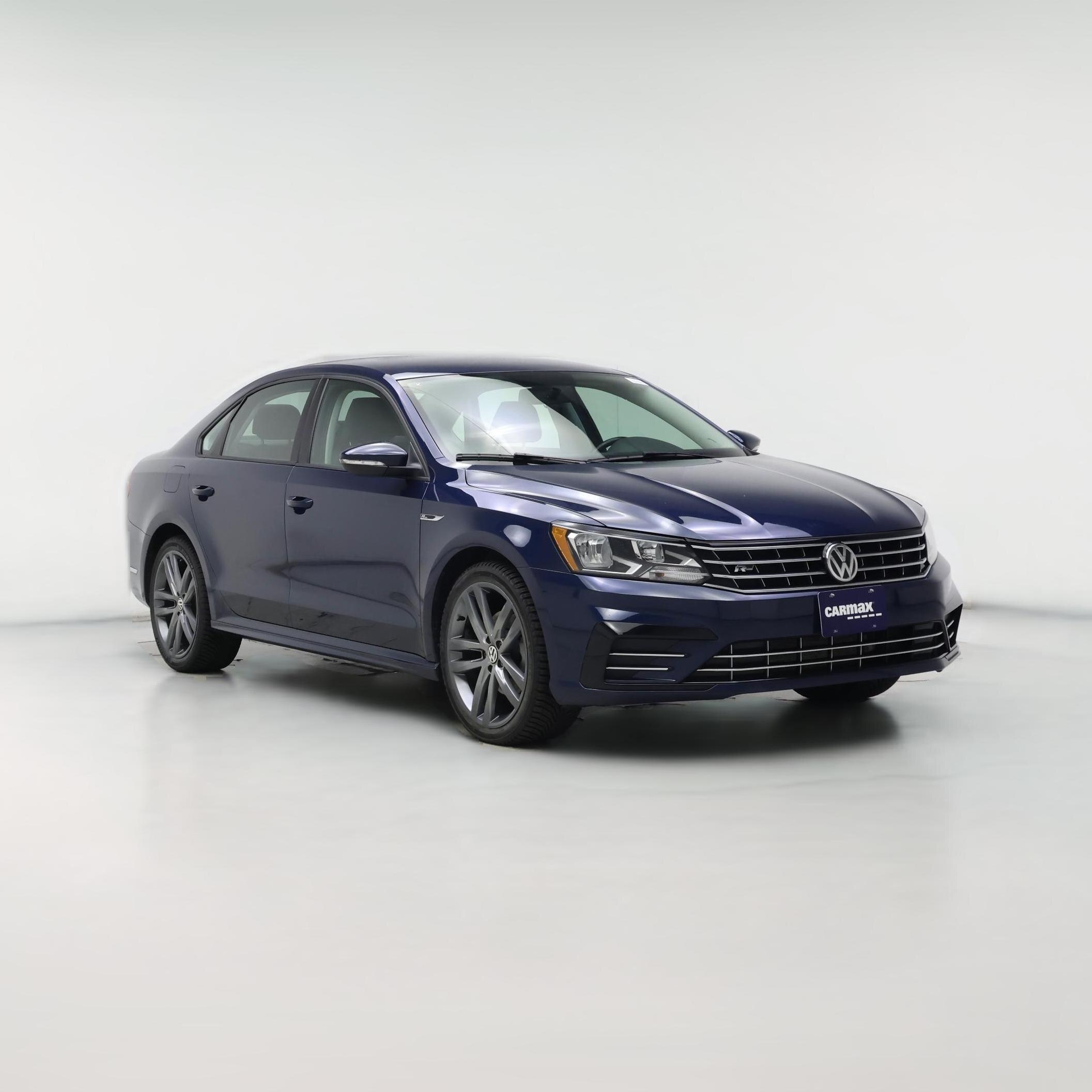 Thumbnail: 2018 Volkswagen Passat - 1