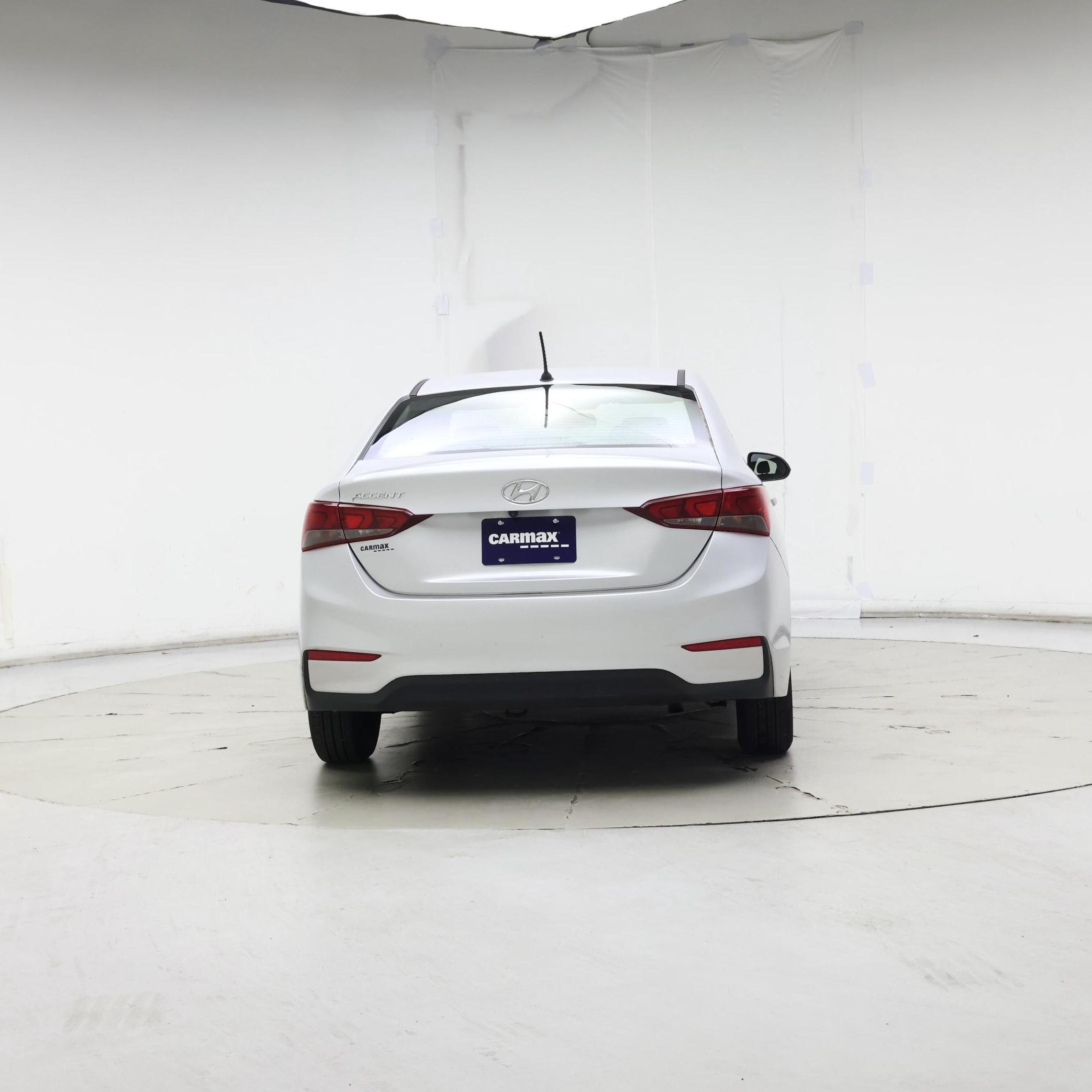 Thumbnail: 2019 Hyundai Accent - 6
