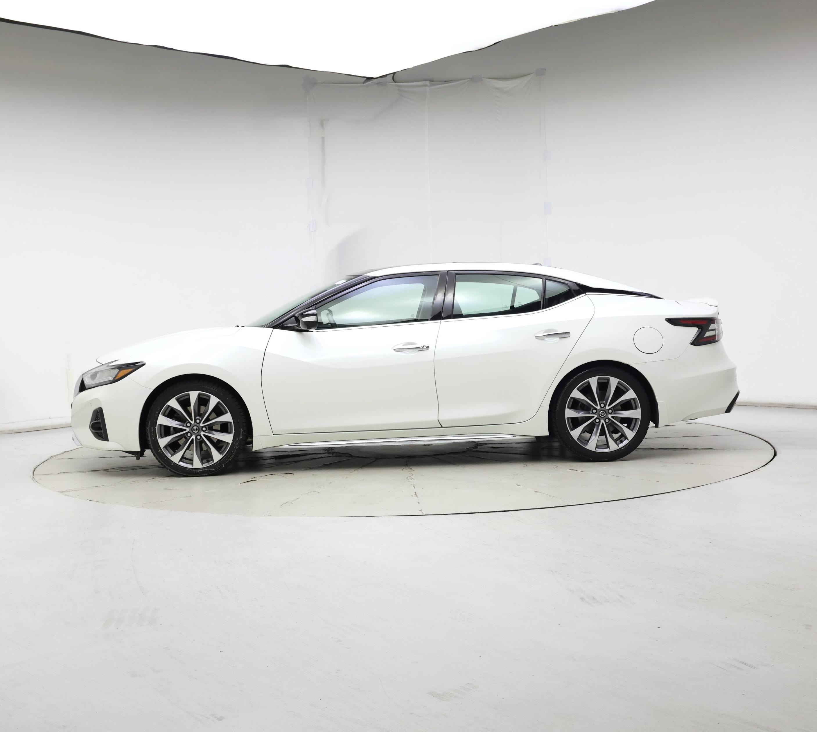 Thumbnail: 2020 Nissan Maxima - 3