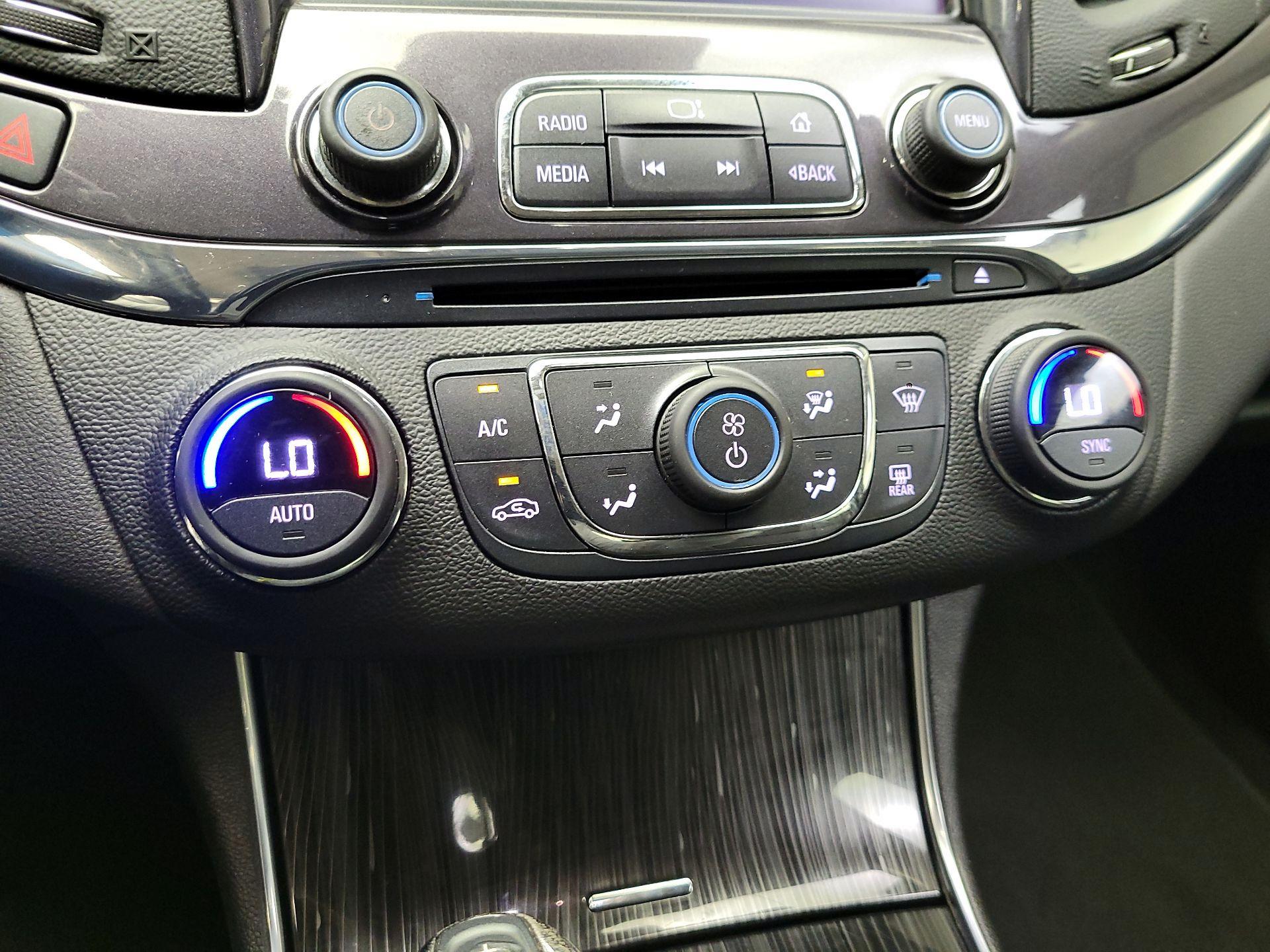 Thumbnail: 2017 Chevrolet Impala - 17