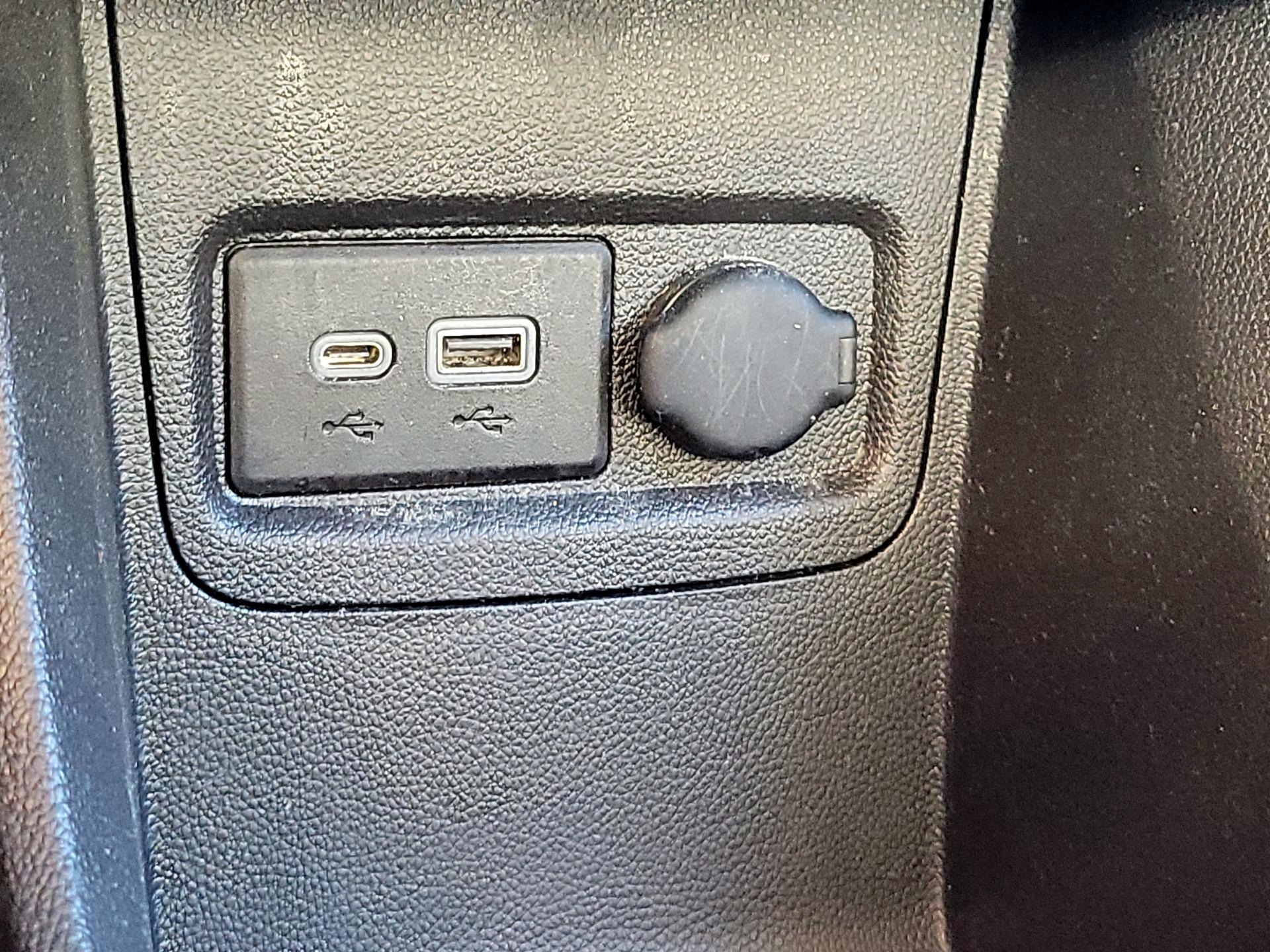 Thumbnail: 2020 Chevrolet Spark - 18