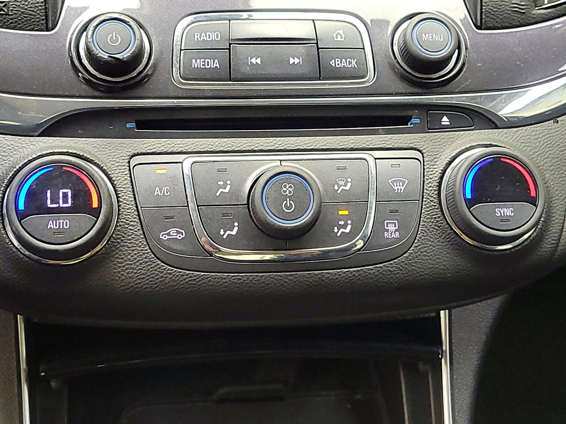 Thumbnail: 2019 Chevrolet Impala - 17