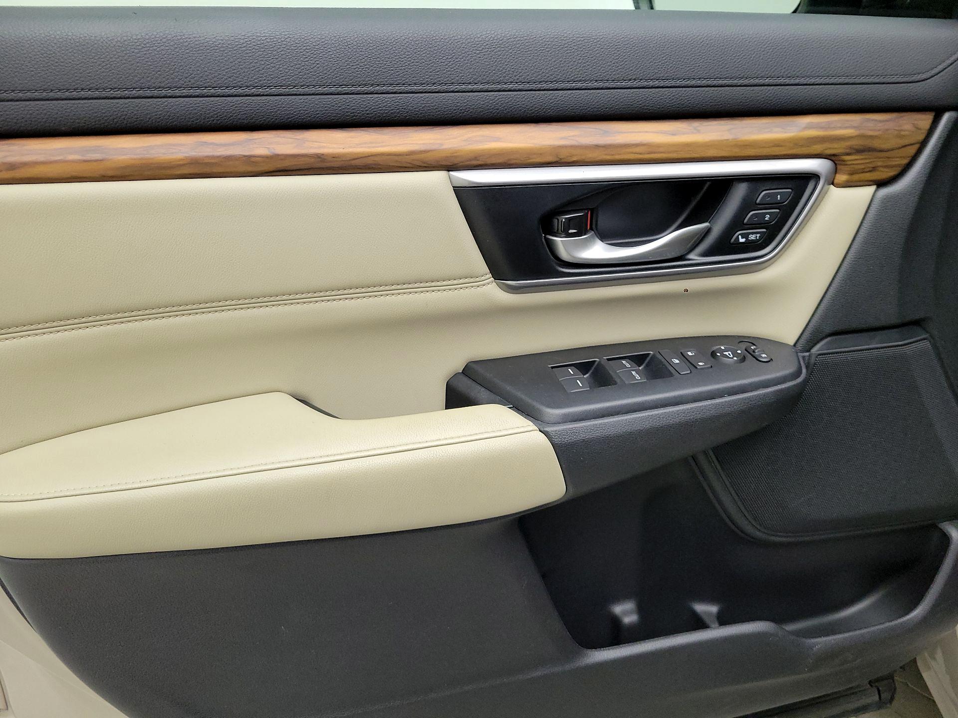 Thumbnail: 2018 Honda CR-V - 12