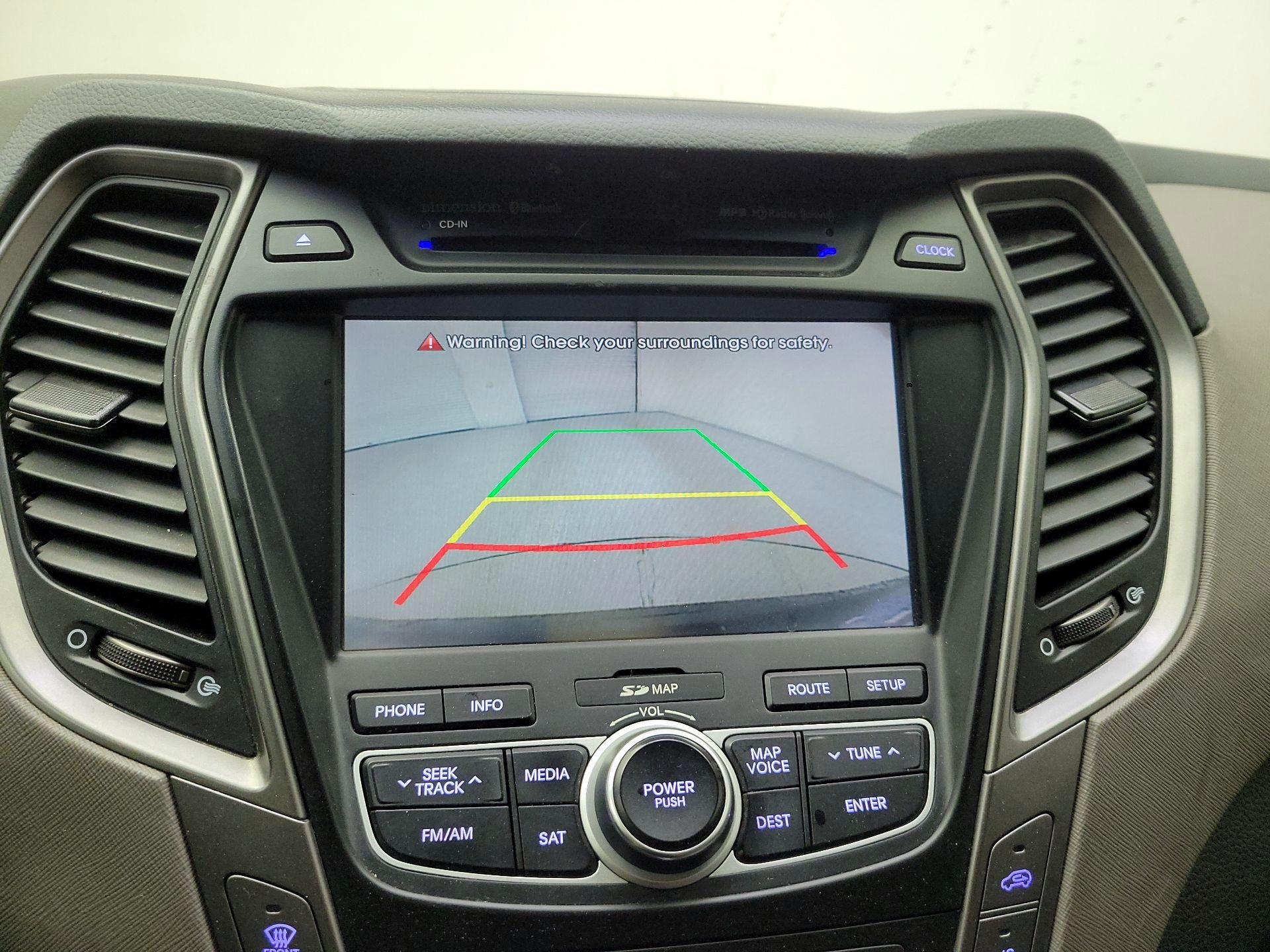 Thumbnail: 2016 Hyundai Santa Fe - 15