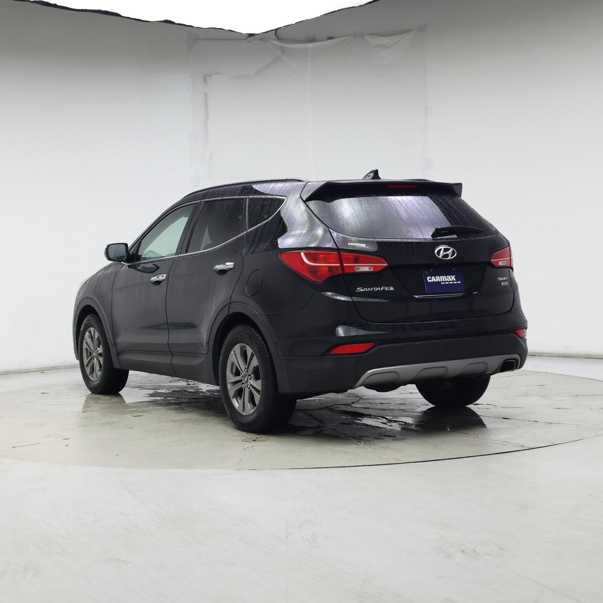 Thumbnail: 2016 Hyundai Santa Fe - 2