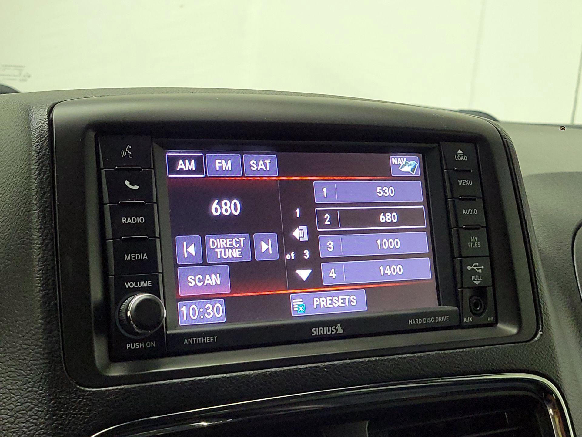 Thumbnail: 2018 Dodge Grand Caravan - 16