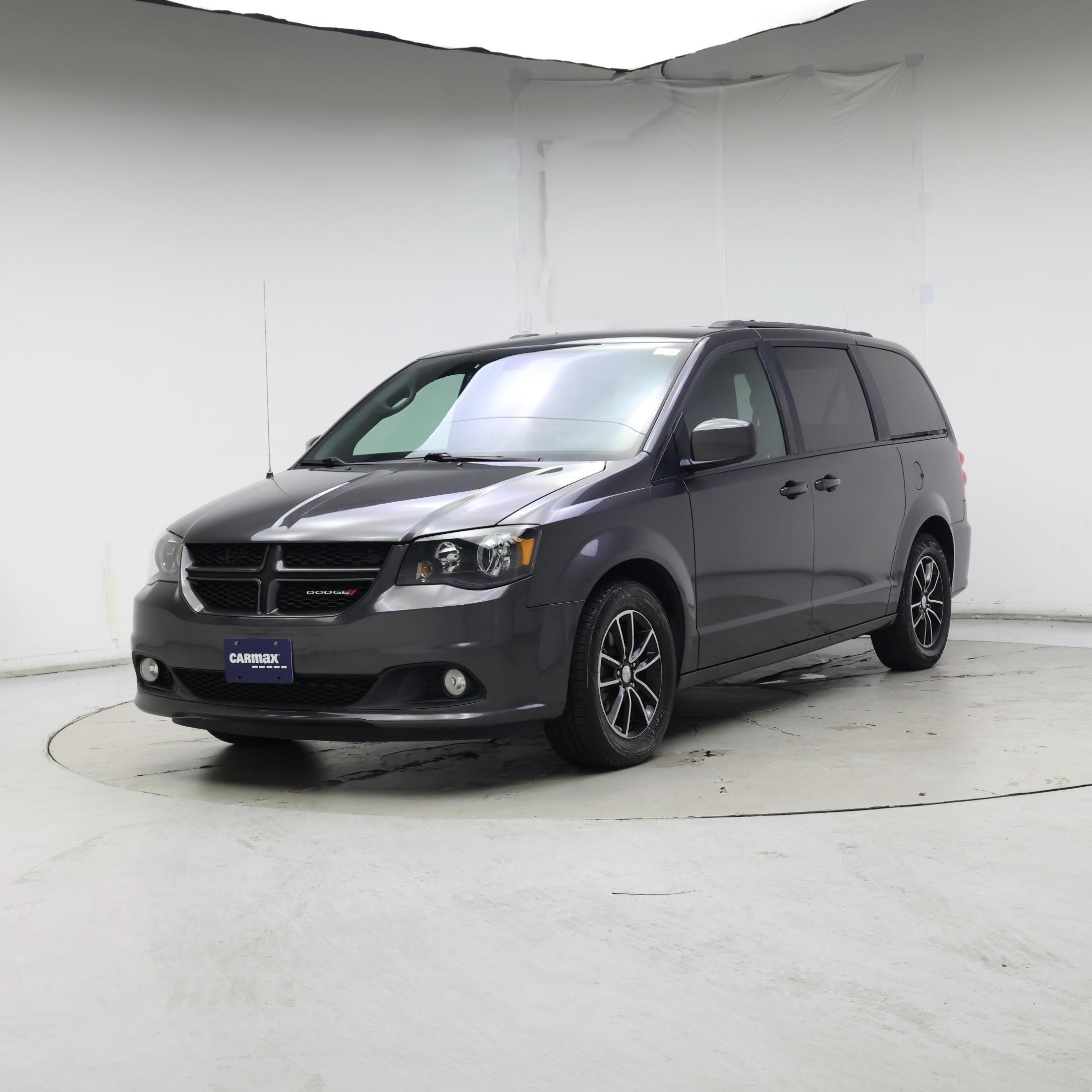 Thumbnail: 2018 Dodge Grand Caravan - 4