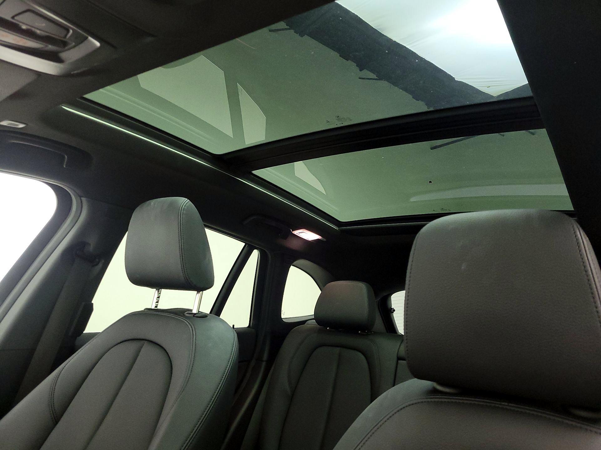 Thumbnail: 2021 BMW X1 - 20