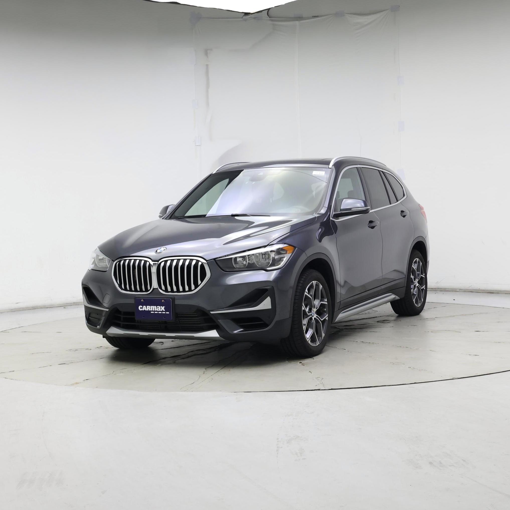 Thumbnail: 2021 BMW X1 - 4