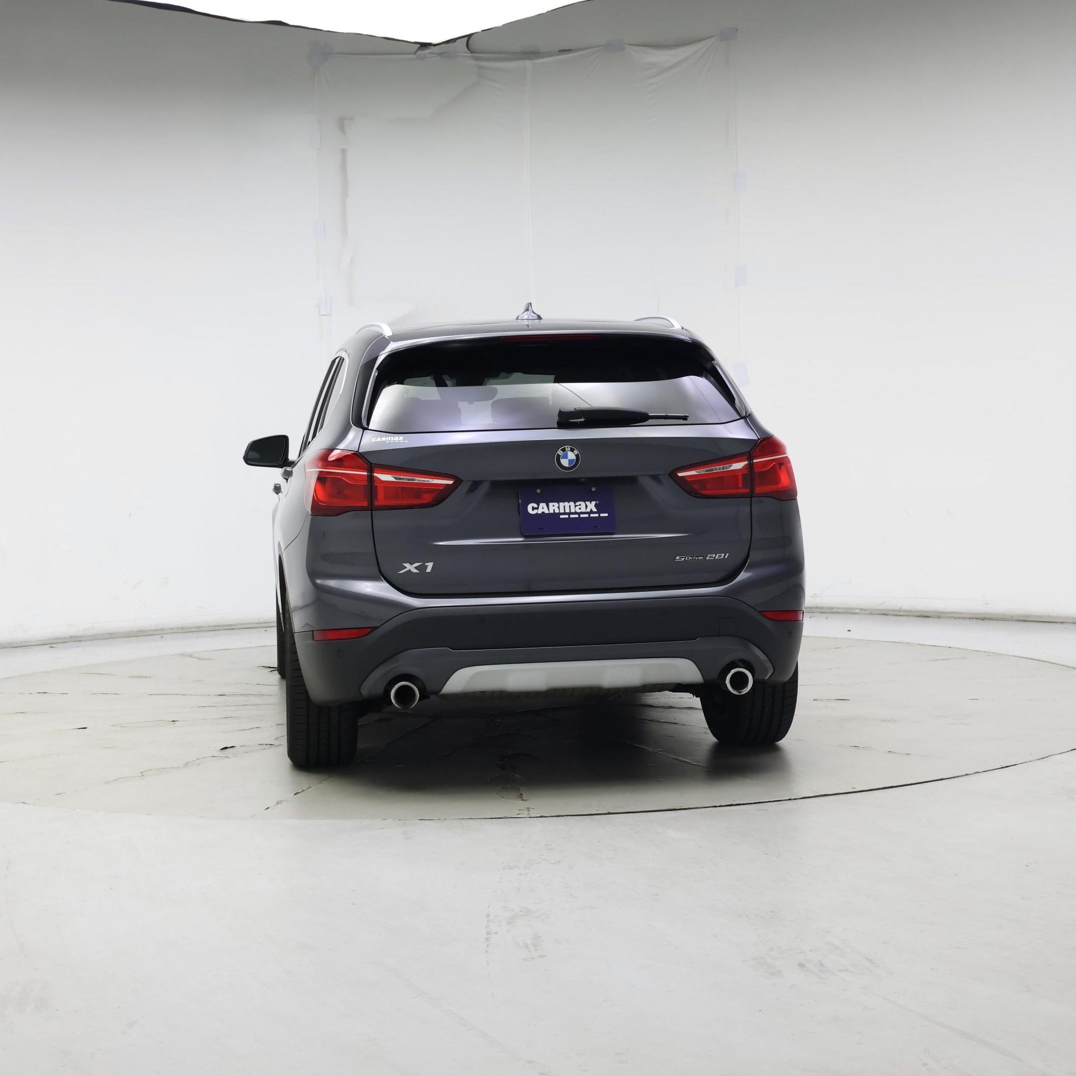 Thumbnail: 2021 BMW X1 - 6