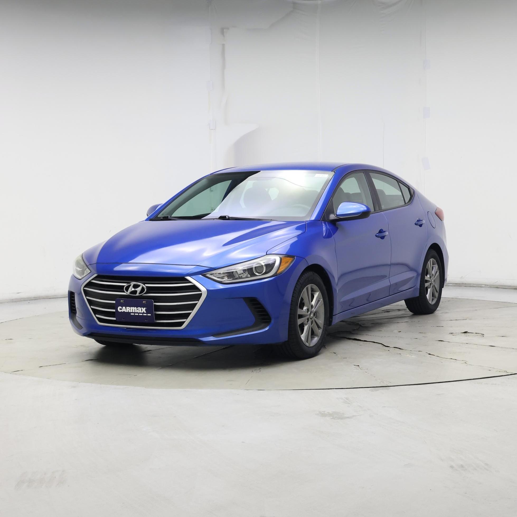 Thumbnail: 2017 Hyundai Elantra - 4