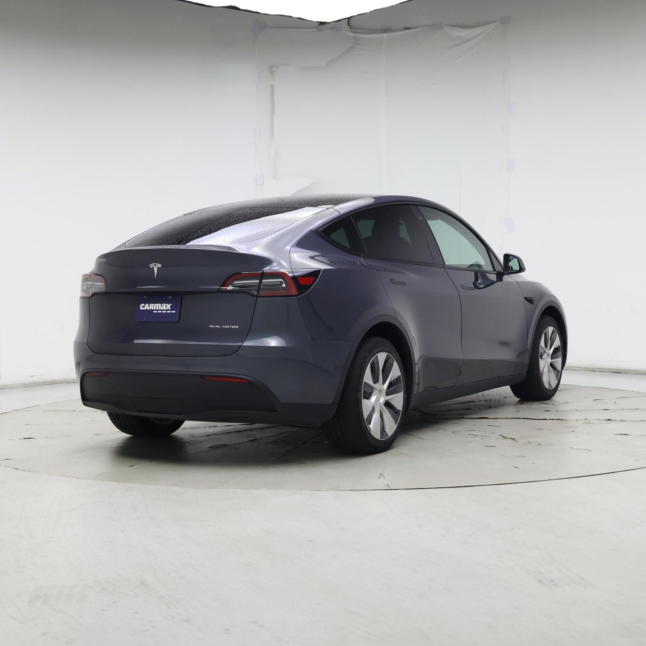 Thumbnail: 2022 Tesla Model Y - 8