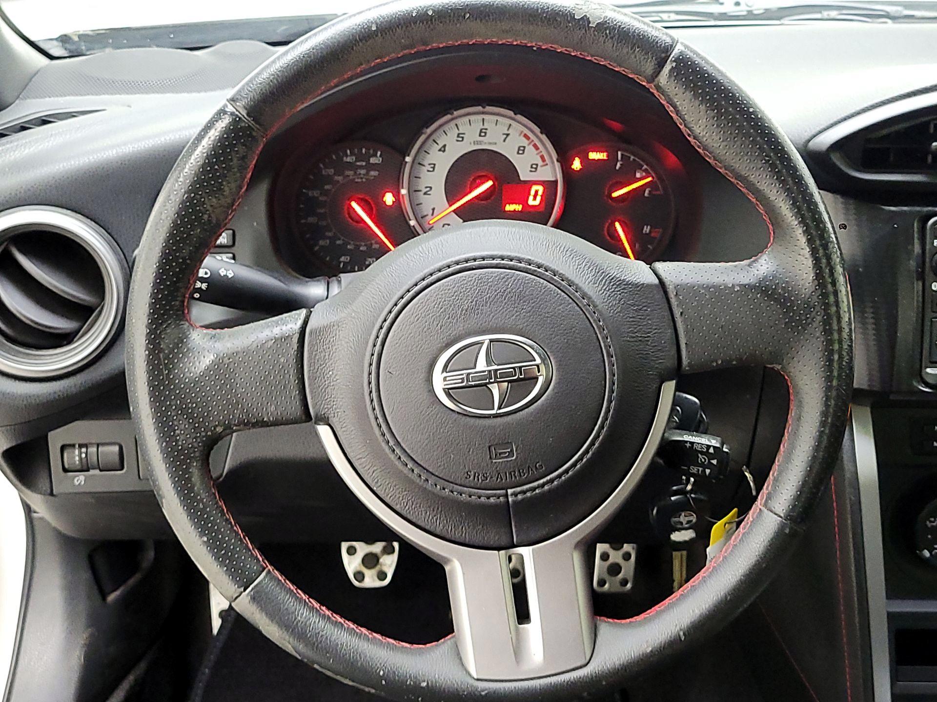 Thumbnail: 2014 Scion FR-S - 10
