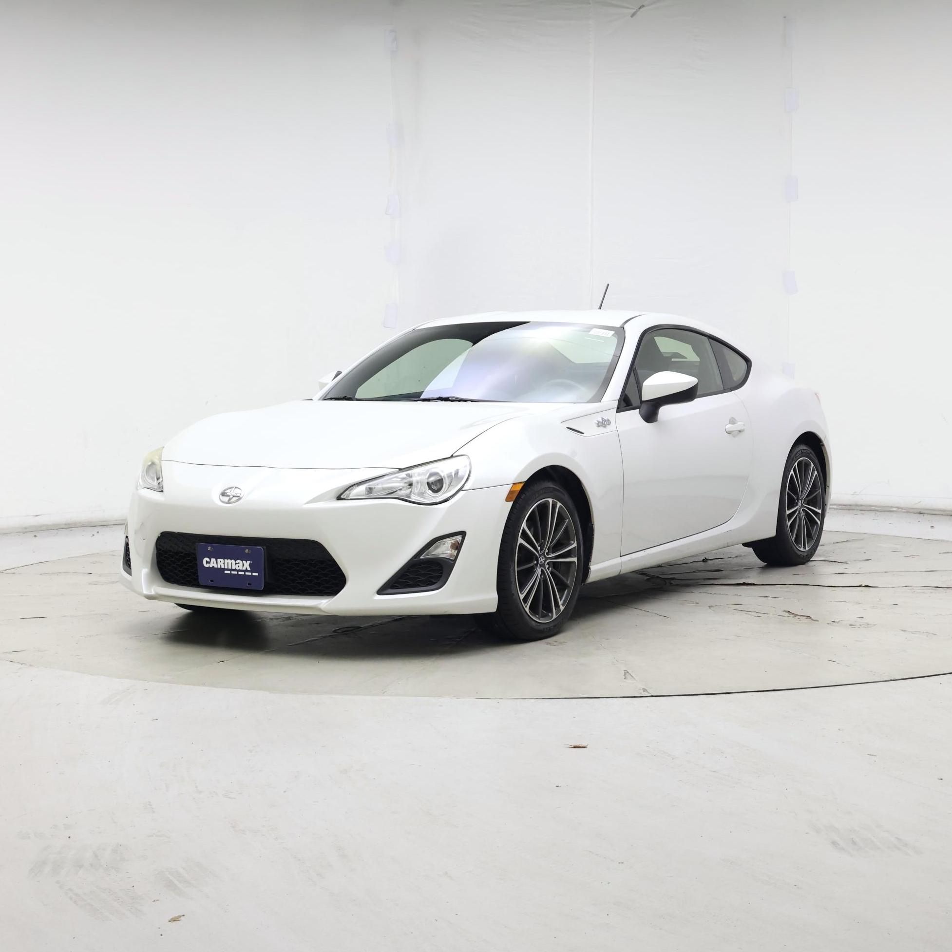 Thumbnail: 2014 Scion FR-S - 4