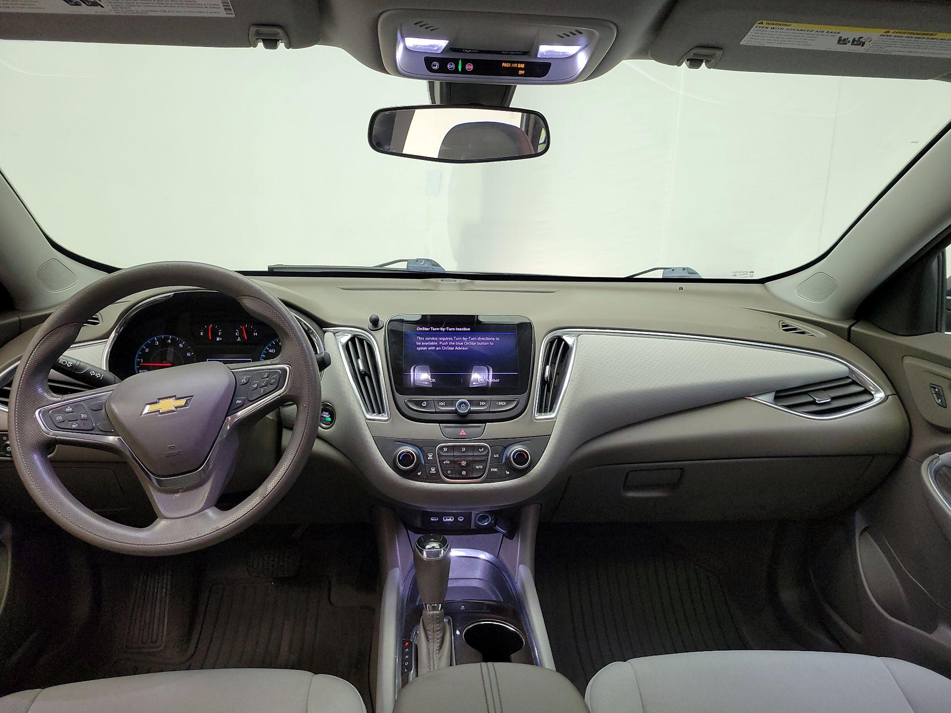 Thumbnail: 2019 Chevrolet Malibu - 9