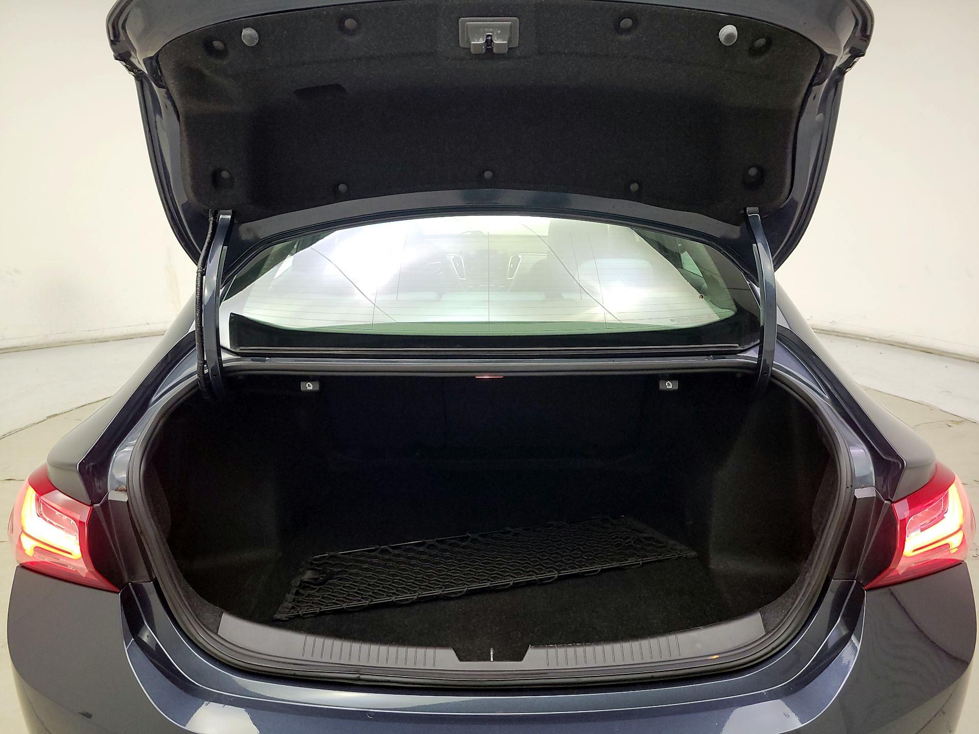Thumbnail: 2019 Chevrolet Malibu - 20