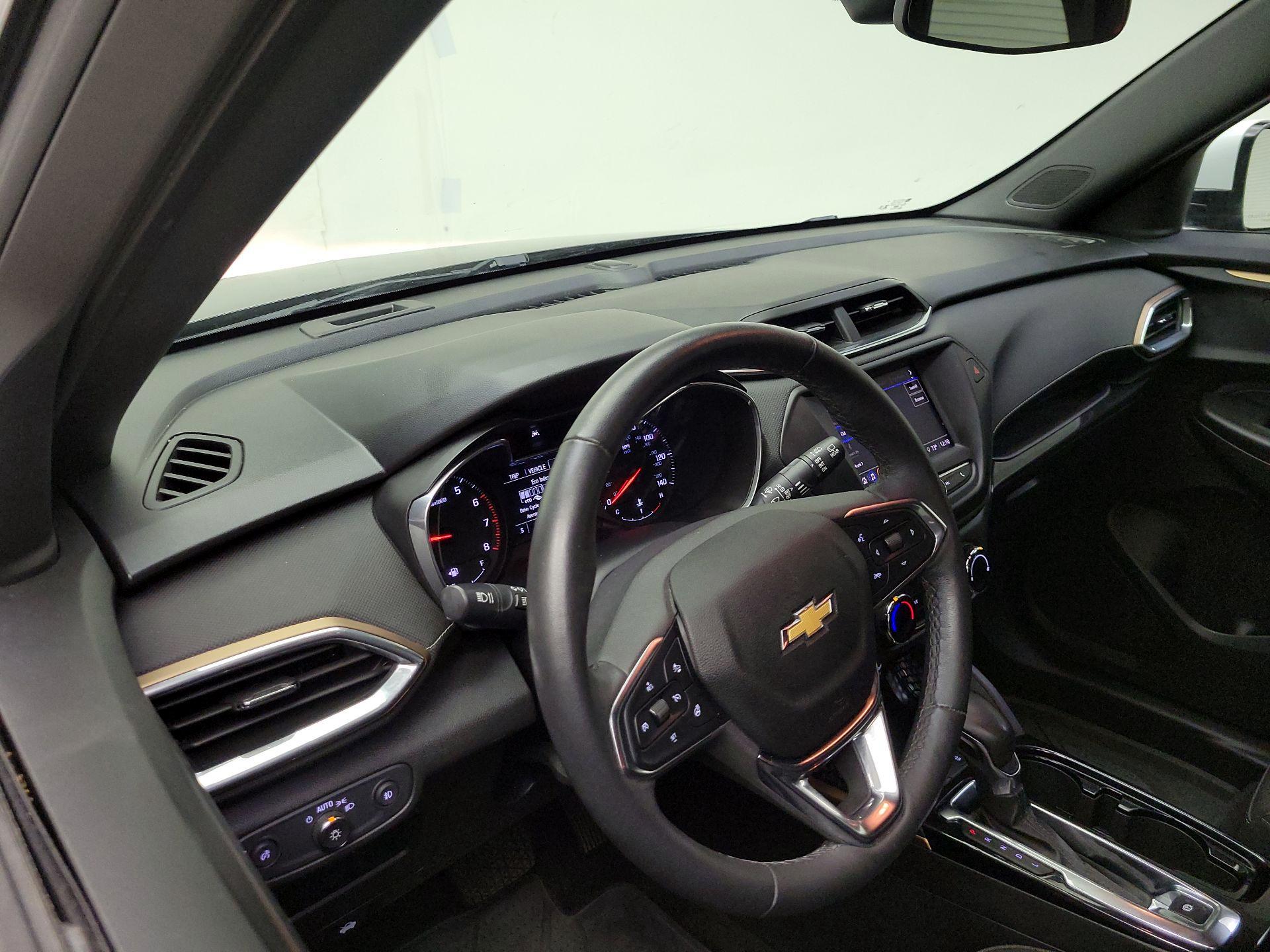 Thumbnail: 2022 Chevrolet TrailBlazer - 9