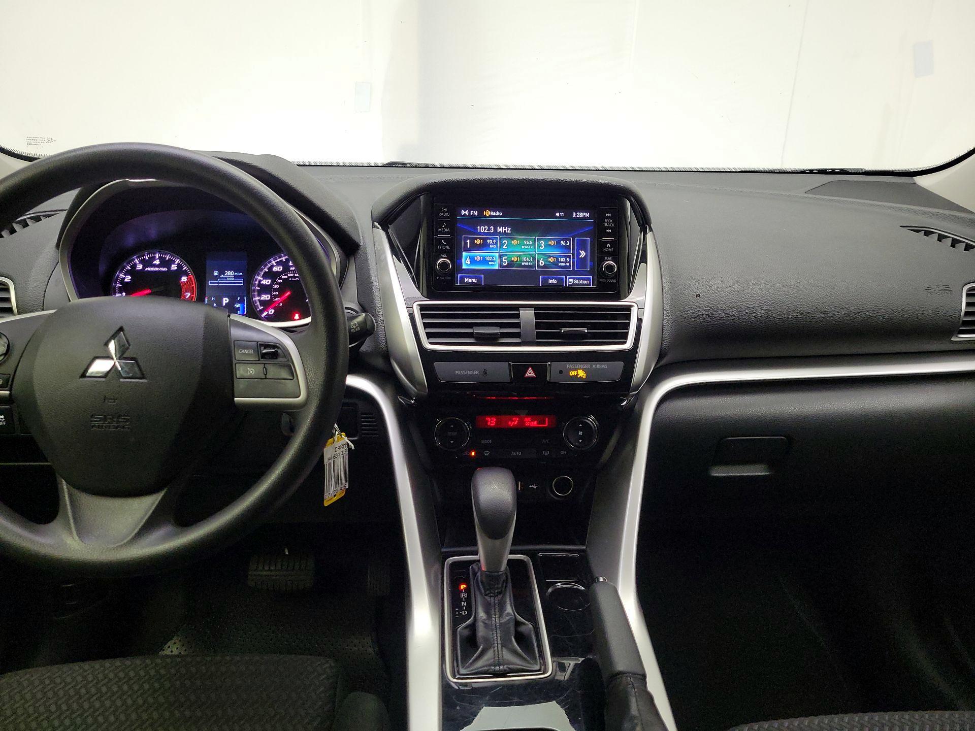 Thumbnail: 2020 Mitsubishi Eclipse Cross - 9