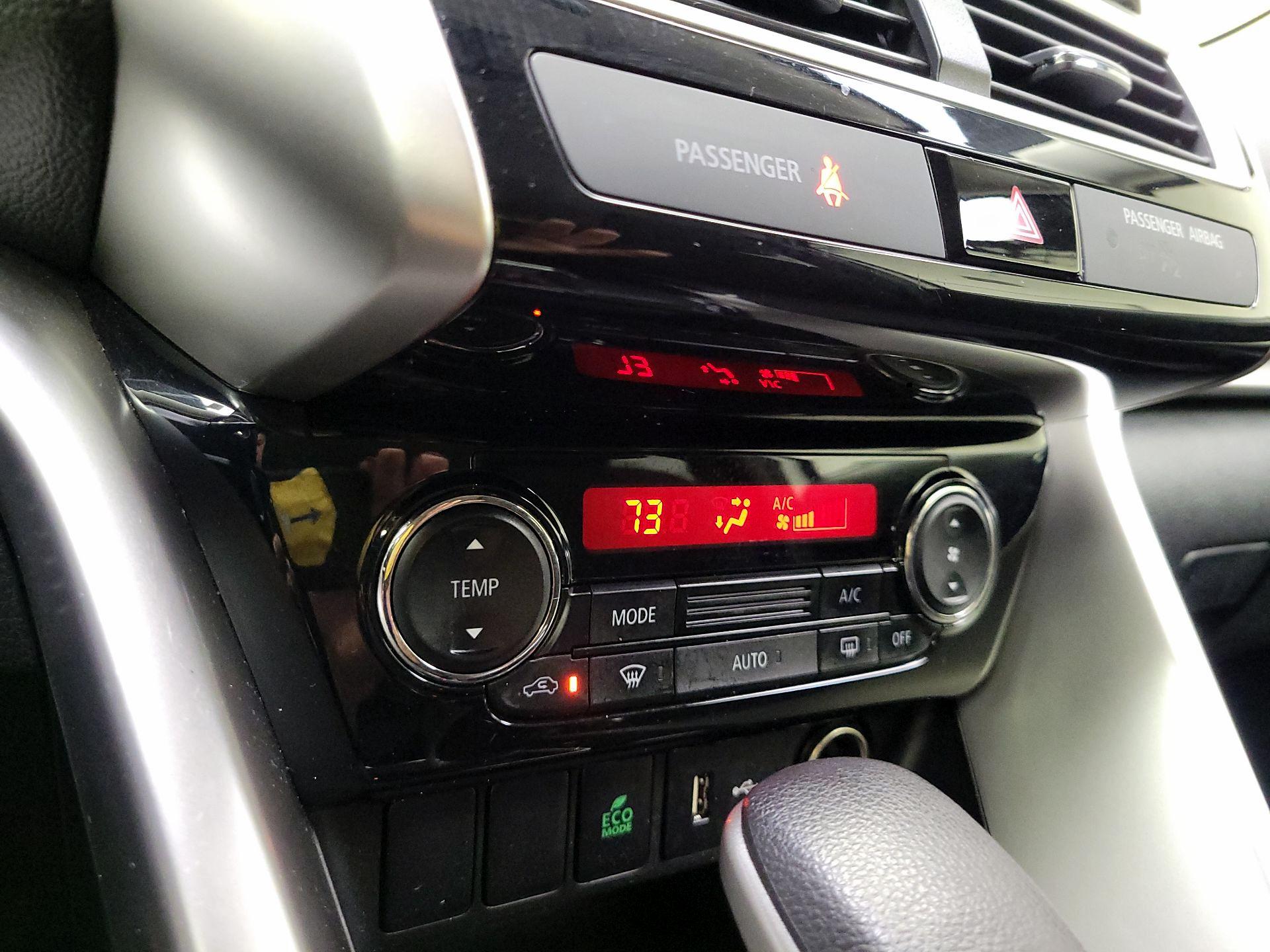 Thumbnail: 2020 Mitsubishi Eclipse Cross - 16