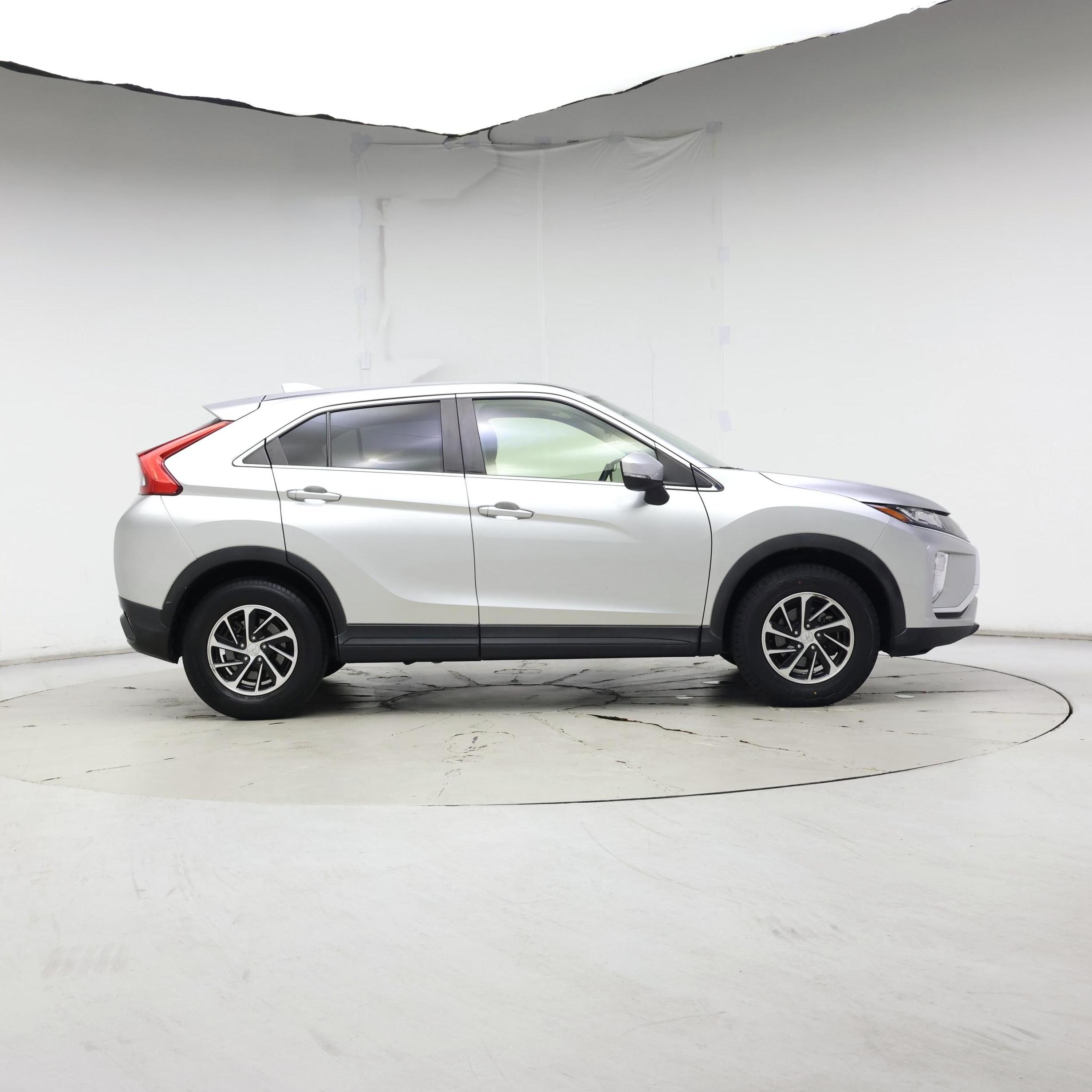 Thumbnail: 2020 Mitsubishi Eclipse Cross - 7