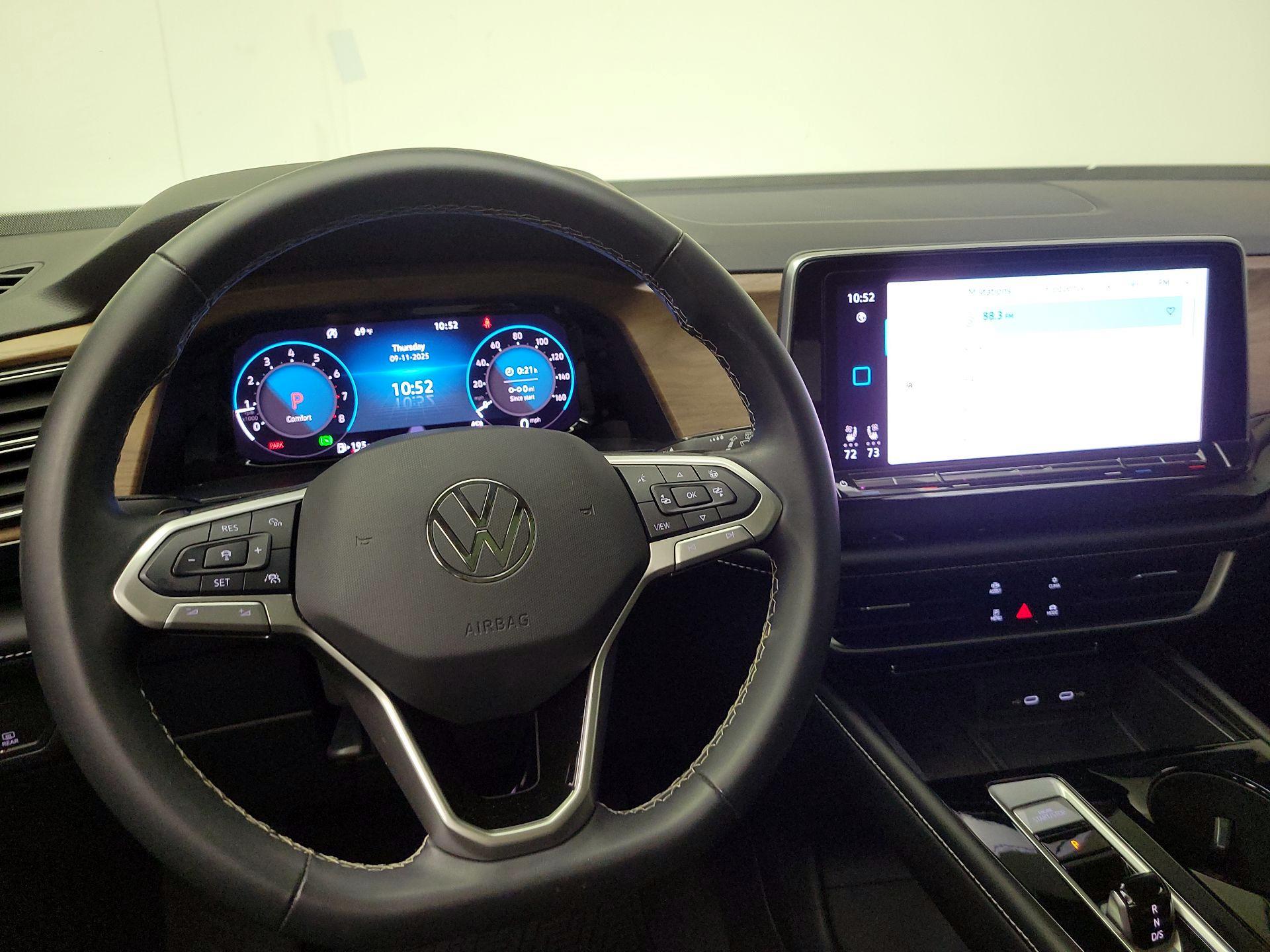 Thumbnail: 2024 Volkswagen Atlas - 10