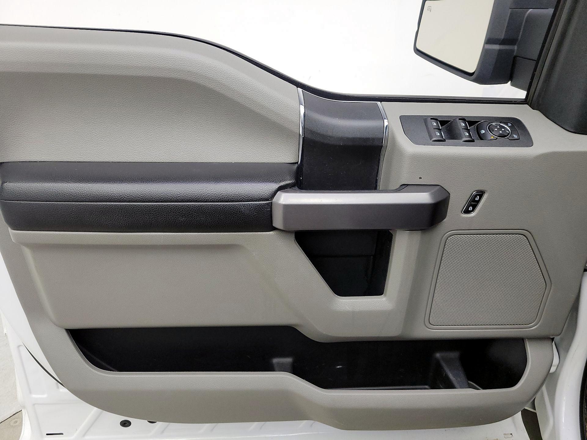 Thumbnail: 2019 Ford F-150 - 12